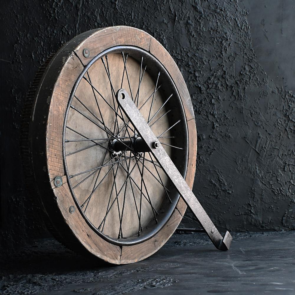 Early 20th Century Fairground/Carnival Roulette Games Wheel For Sale 8