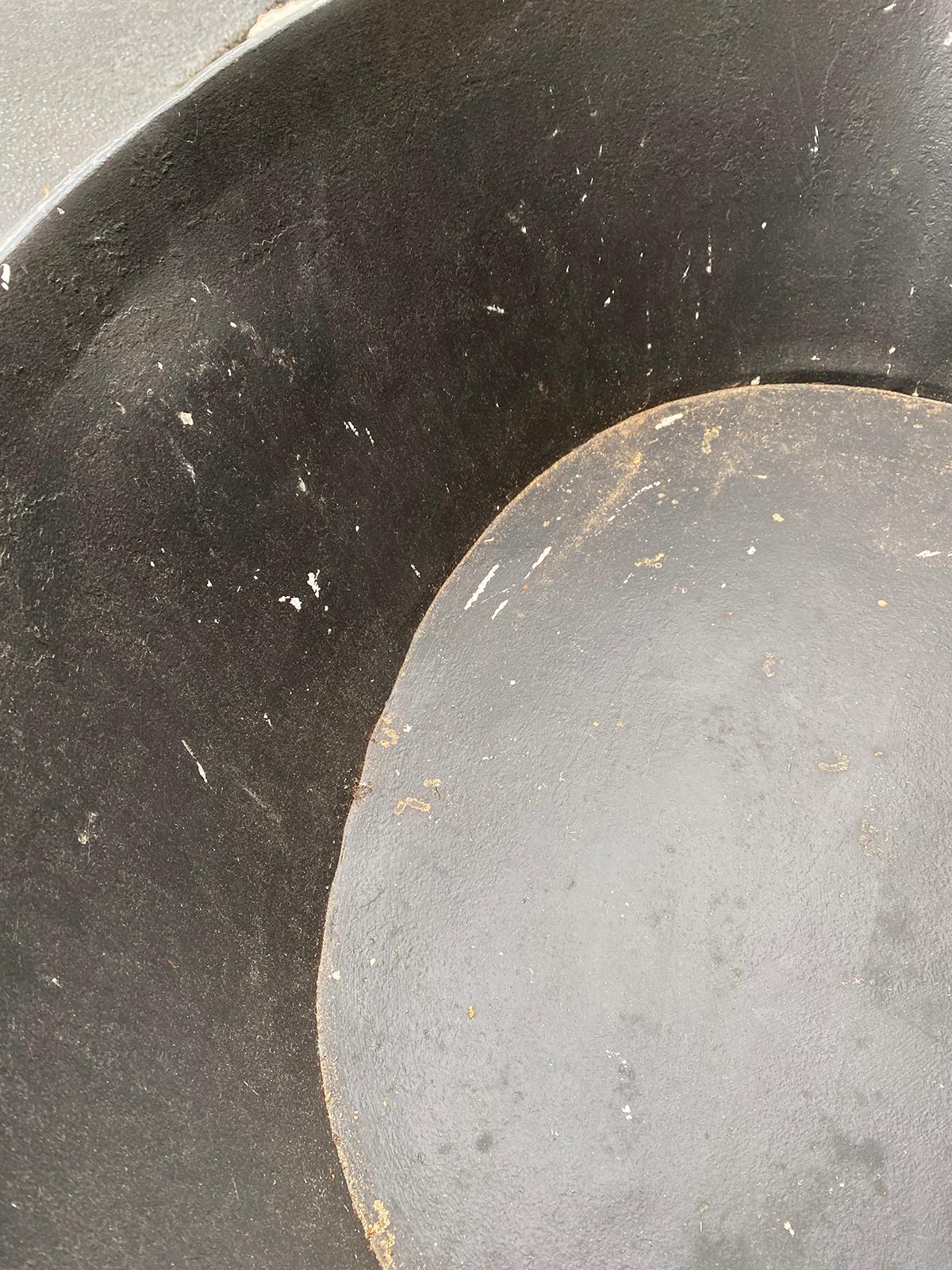 Early 20th Century Faux Marble Tole Footbath, Large Scale For Sale 7