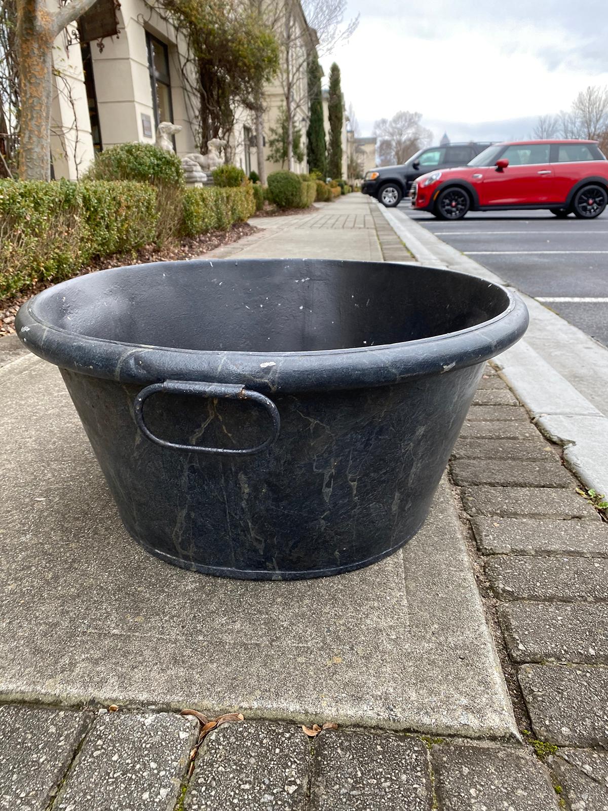 Early 20th Century Faux Marble Tole Footbath, Large Scale For Sale 2