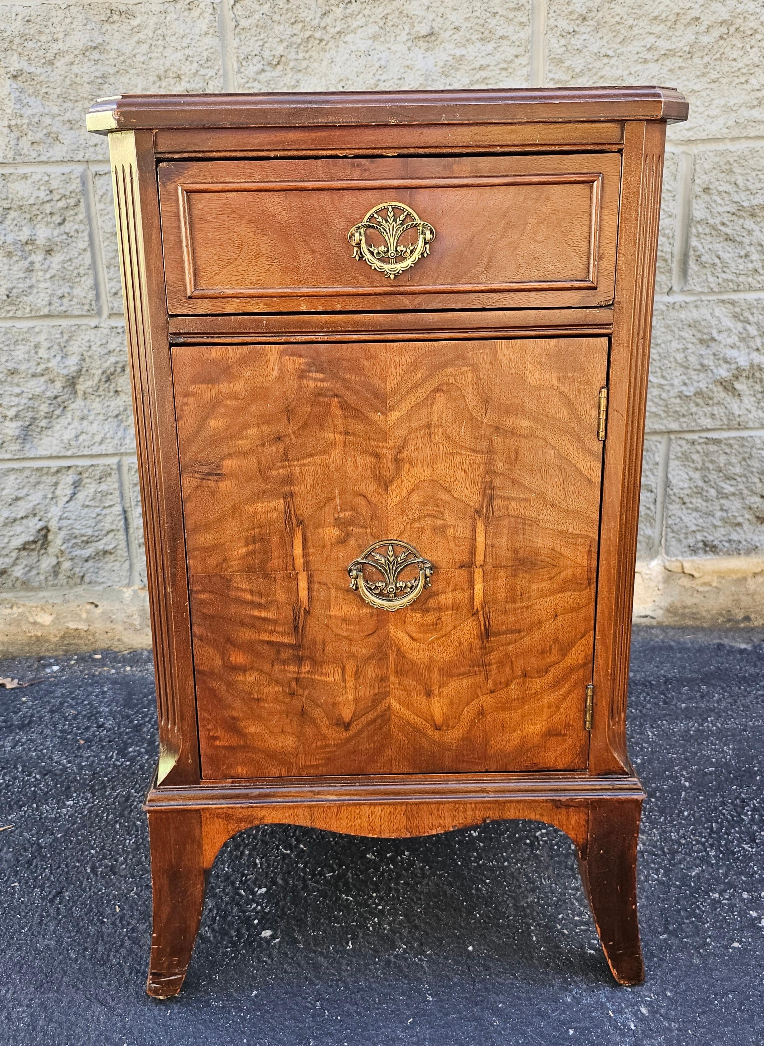 federal style nightstand