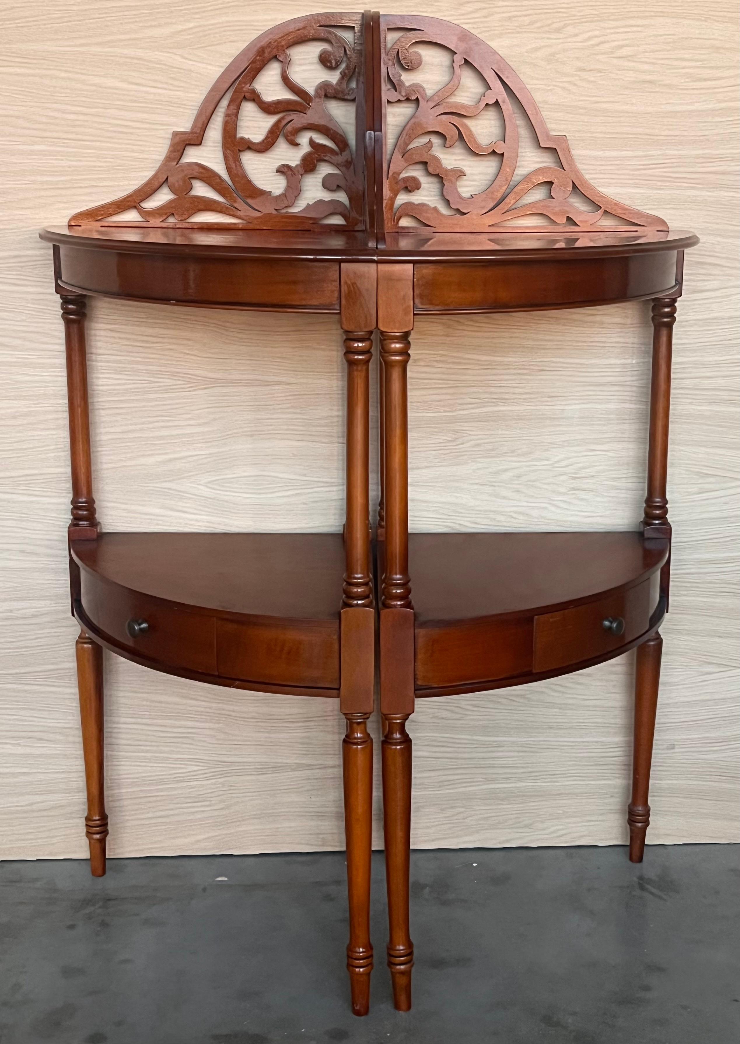 An early 20th century two-tier Art Nouveau corner shelf with one drawer