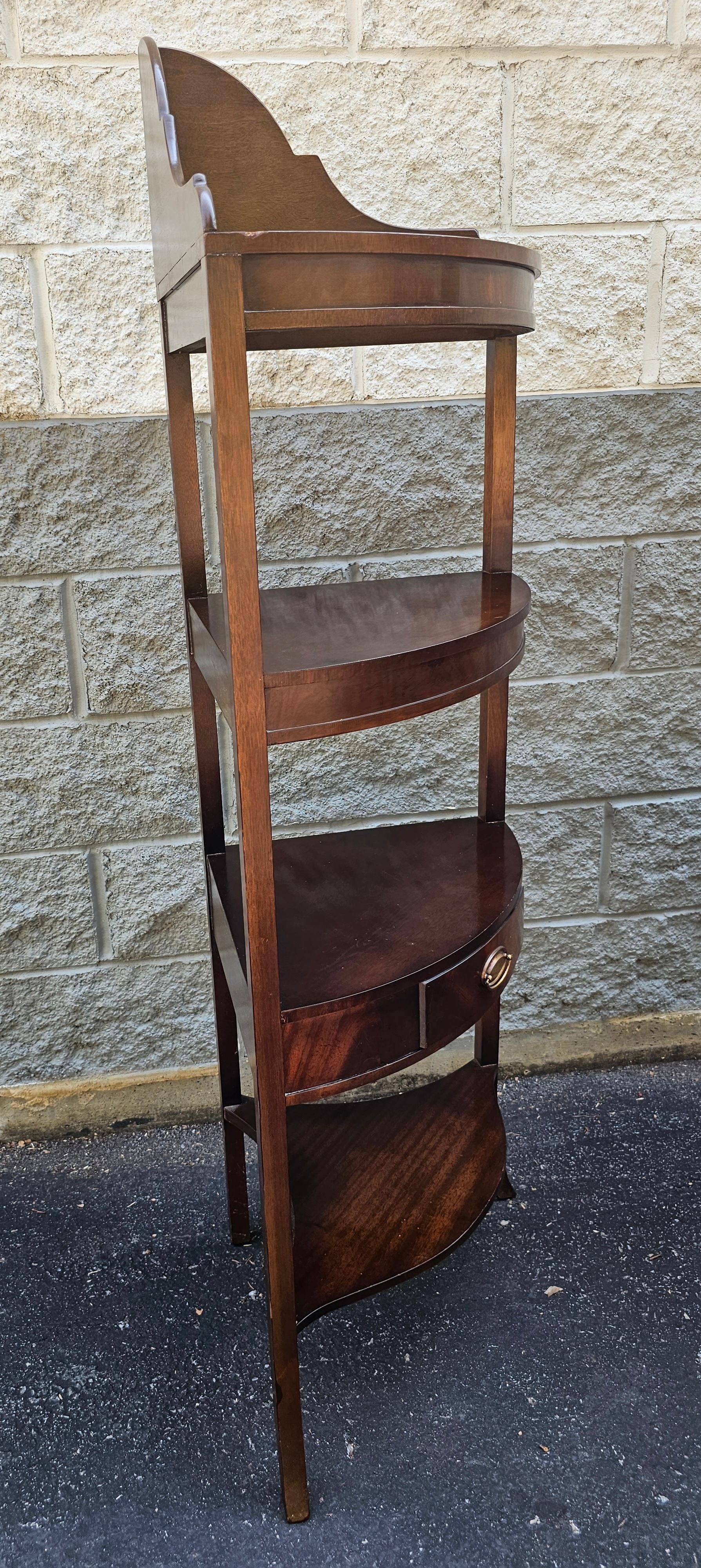 Brass Early 20th Century Federal Style Mahogany Corner Etagere with Drawer For Sale