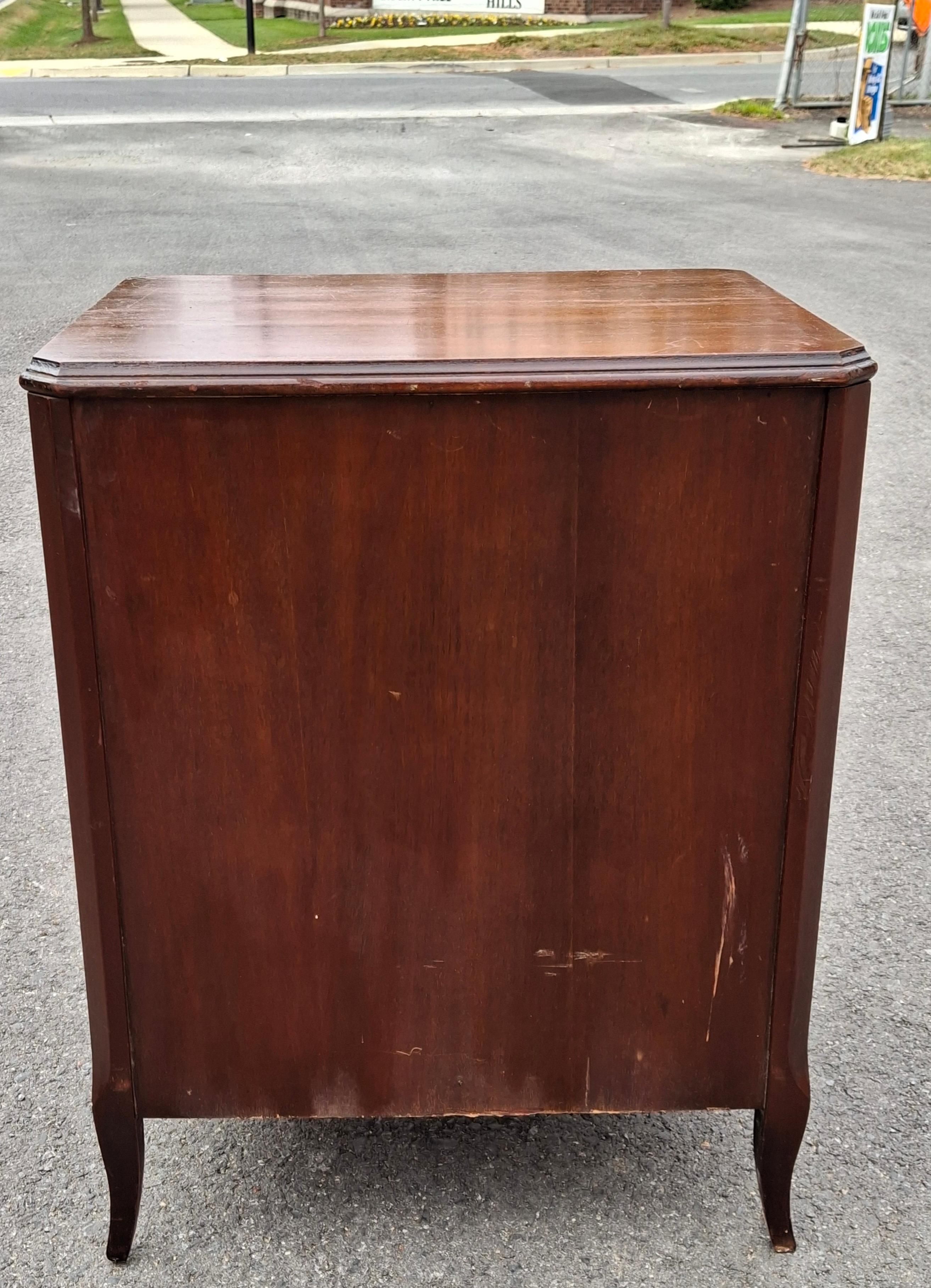 Tavolino in mogano e mobile per spartiti in stile Feder dei primi del Novecento in vendita 6