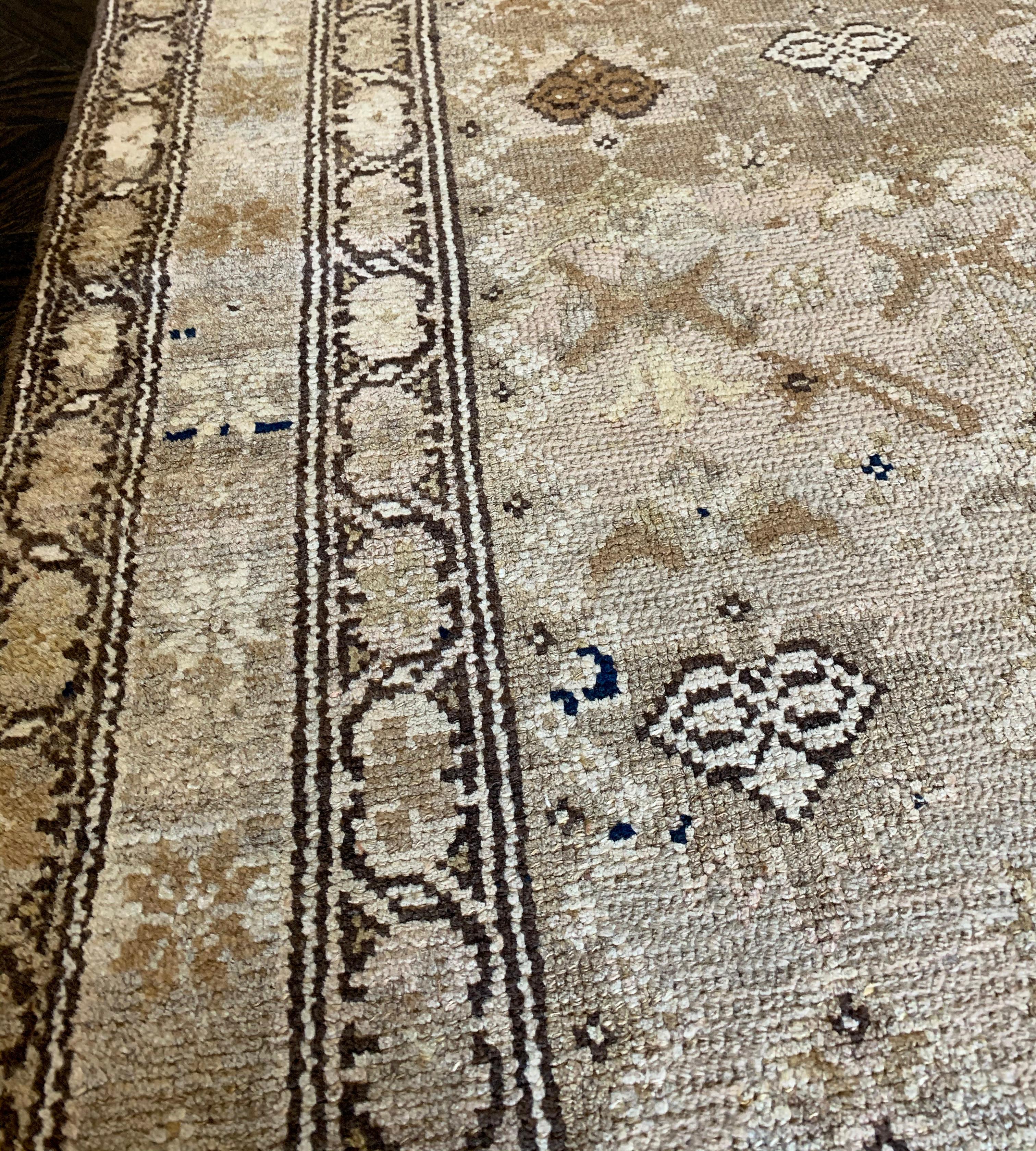 Fereghan-Teppich aus West Persien des frühen 20. Jahrhunderts (Persisch) im Angebot