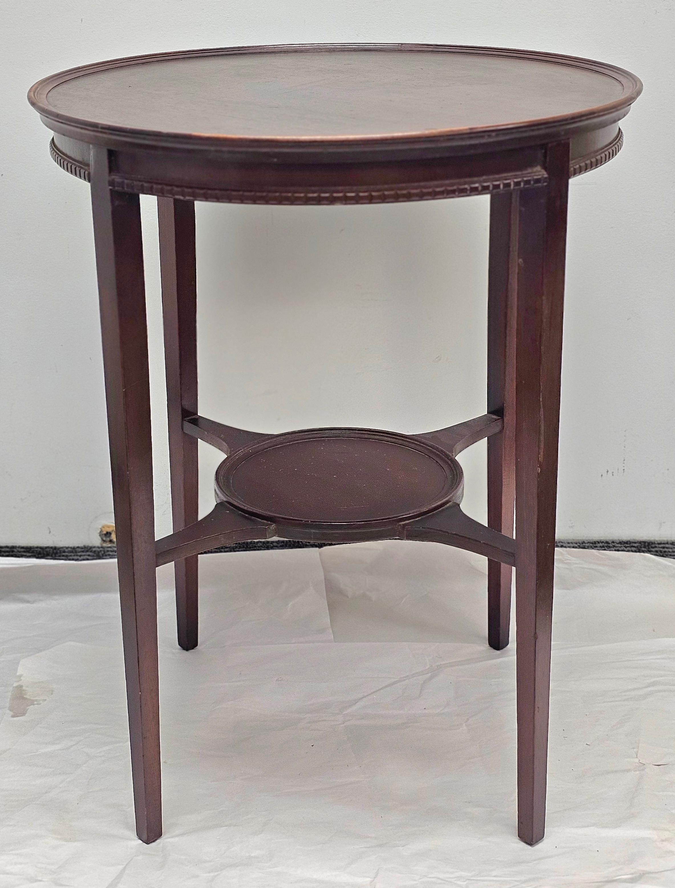 Stained Early 20th Century Ferguson Bros Georgian Style Side Table For Sale