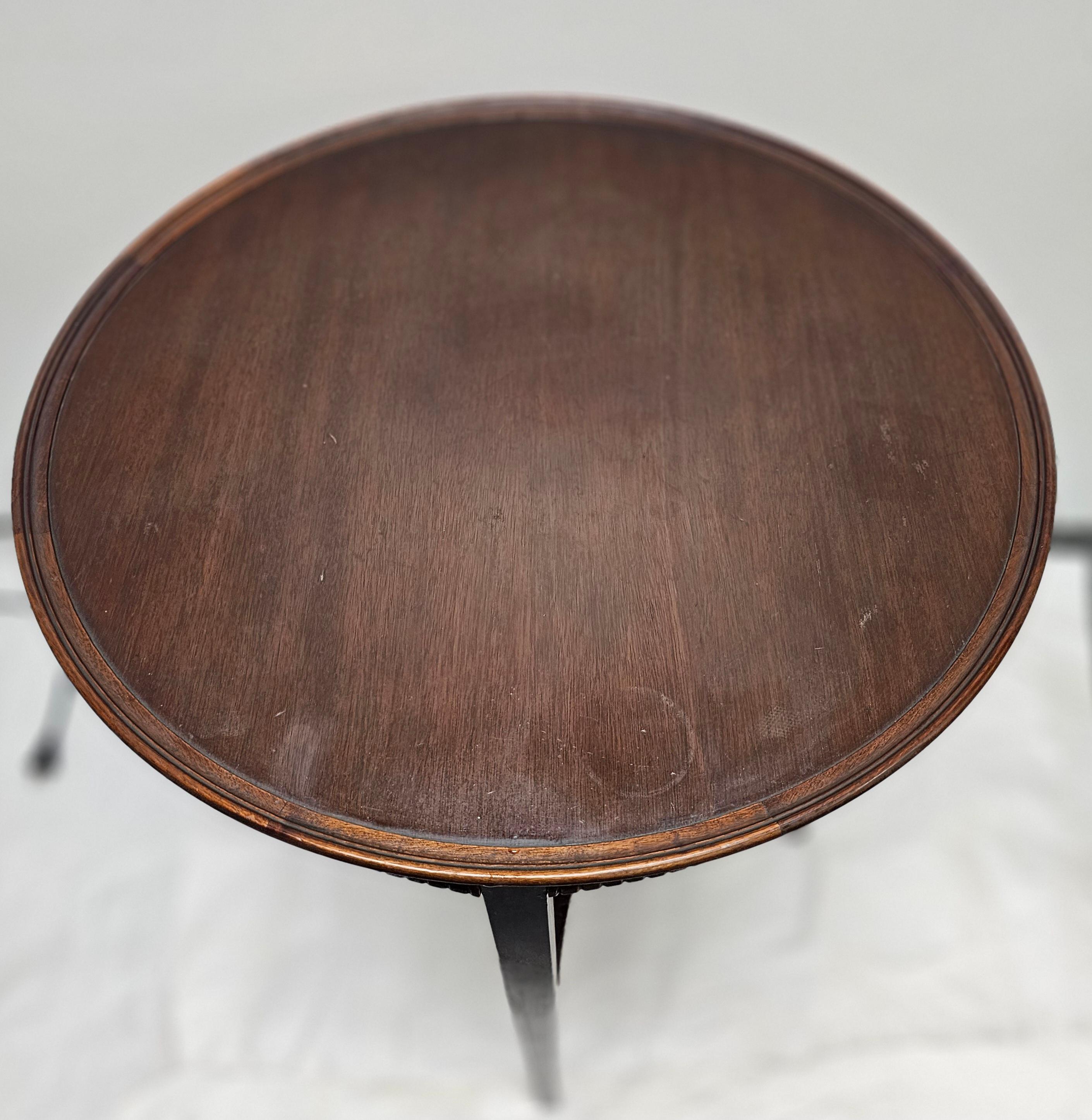 Early 20th Century Ferguson Bros Georgian Style Side Table In Good Condition For Sale In Germantown, MD