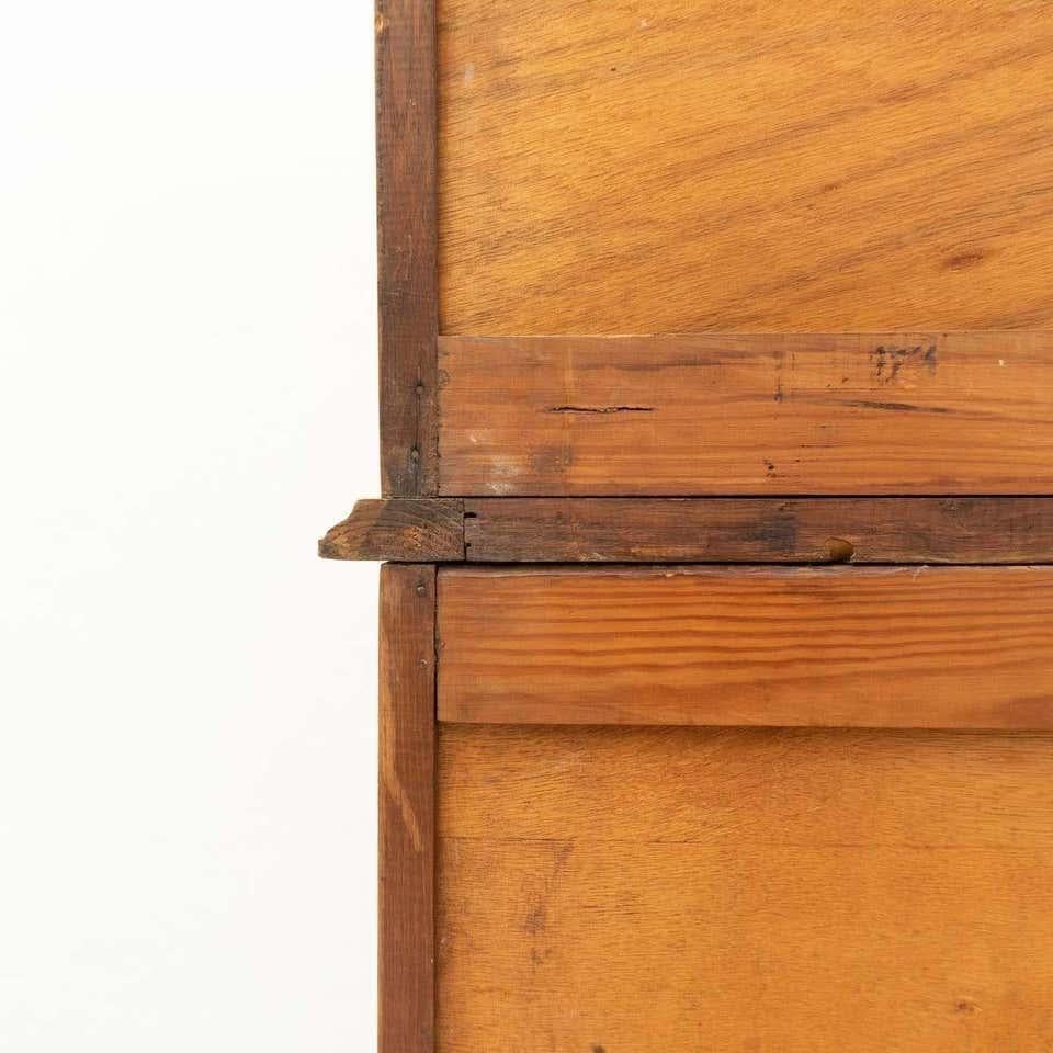 Classeur du début du 20e siècle avec deux portes à persiennes en vente 7