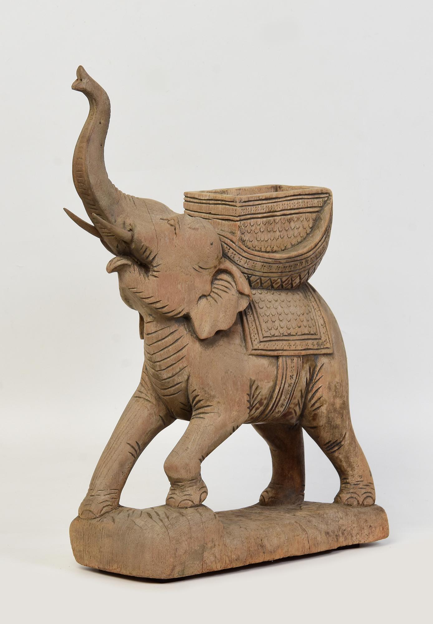 Early 20th Century, Finely Carved Asian Wooden Walking Elephant Animal Statue For Sale 10