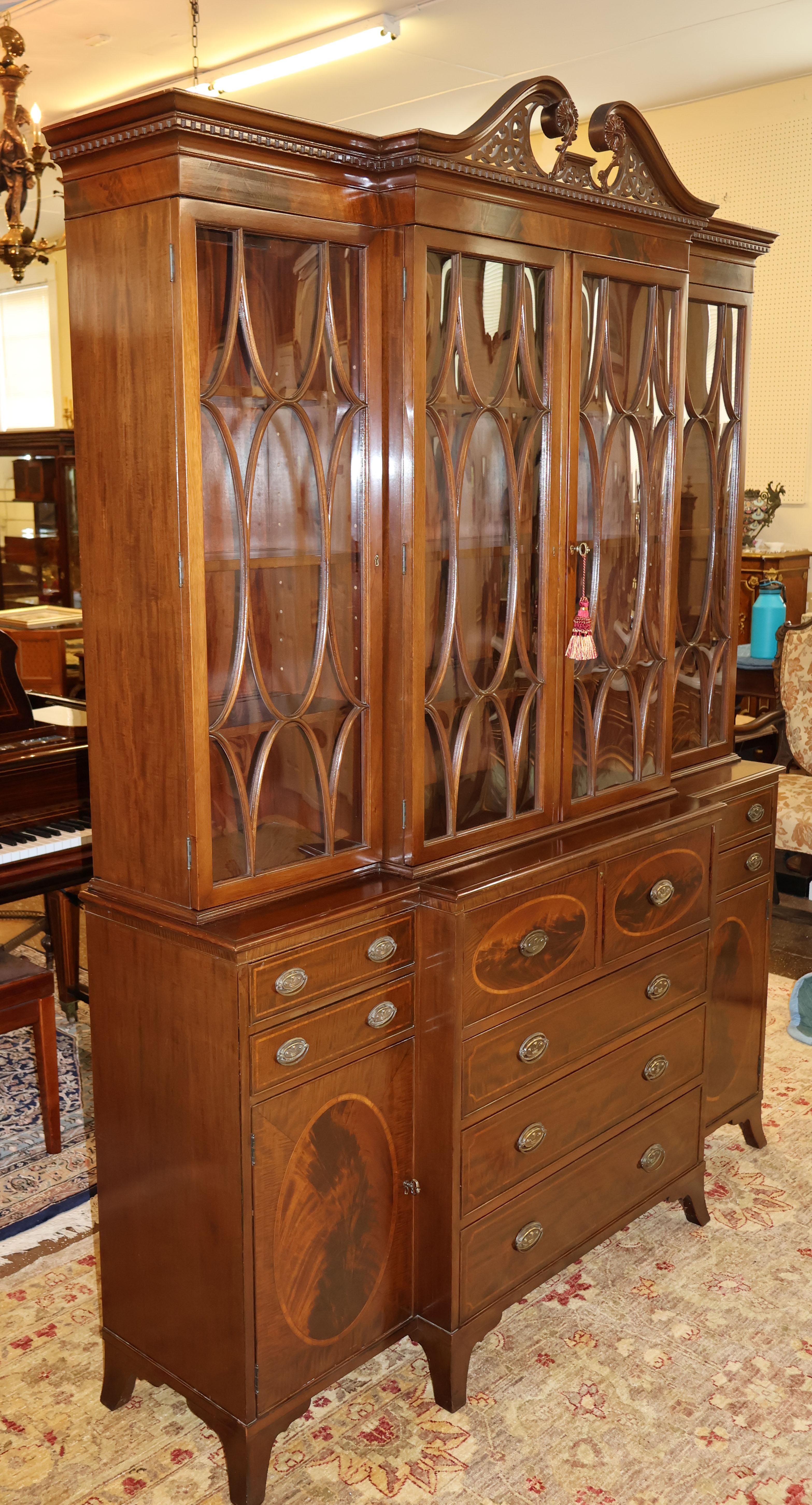 Early 20th Century Flame Mahogany Cabinet Bookcase Breakfront By Warsaw For Sale 13