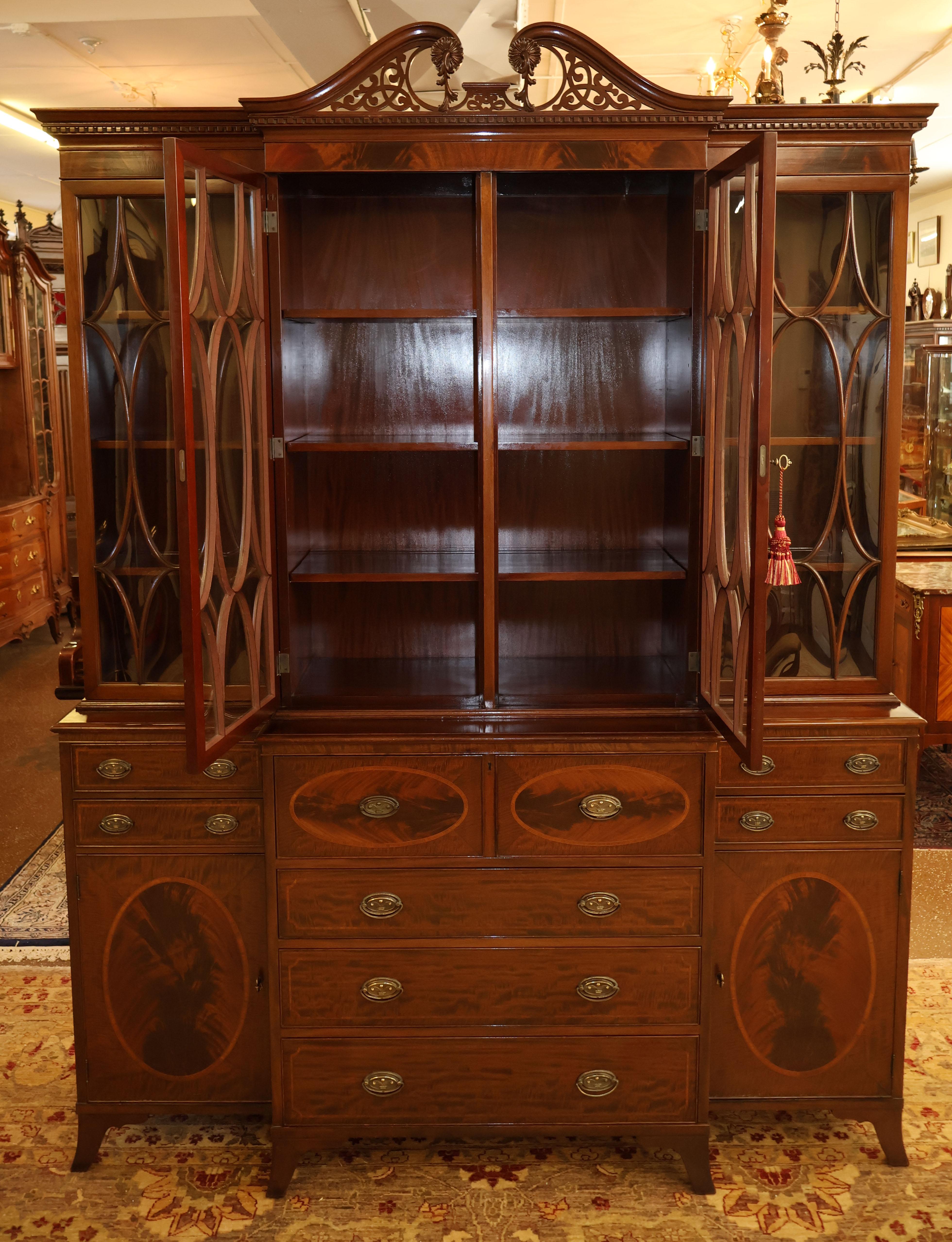 Early 20th Century Flame Mahogany Cabinet Bookcase Breakfront By Warsaw For Sale 2