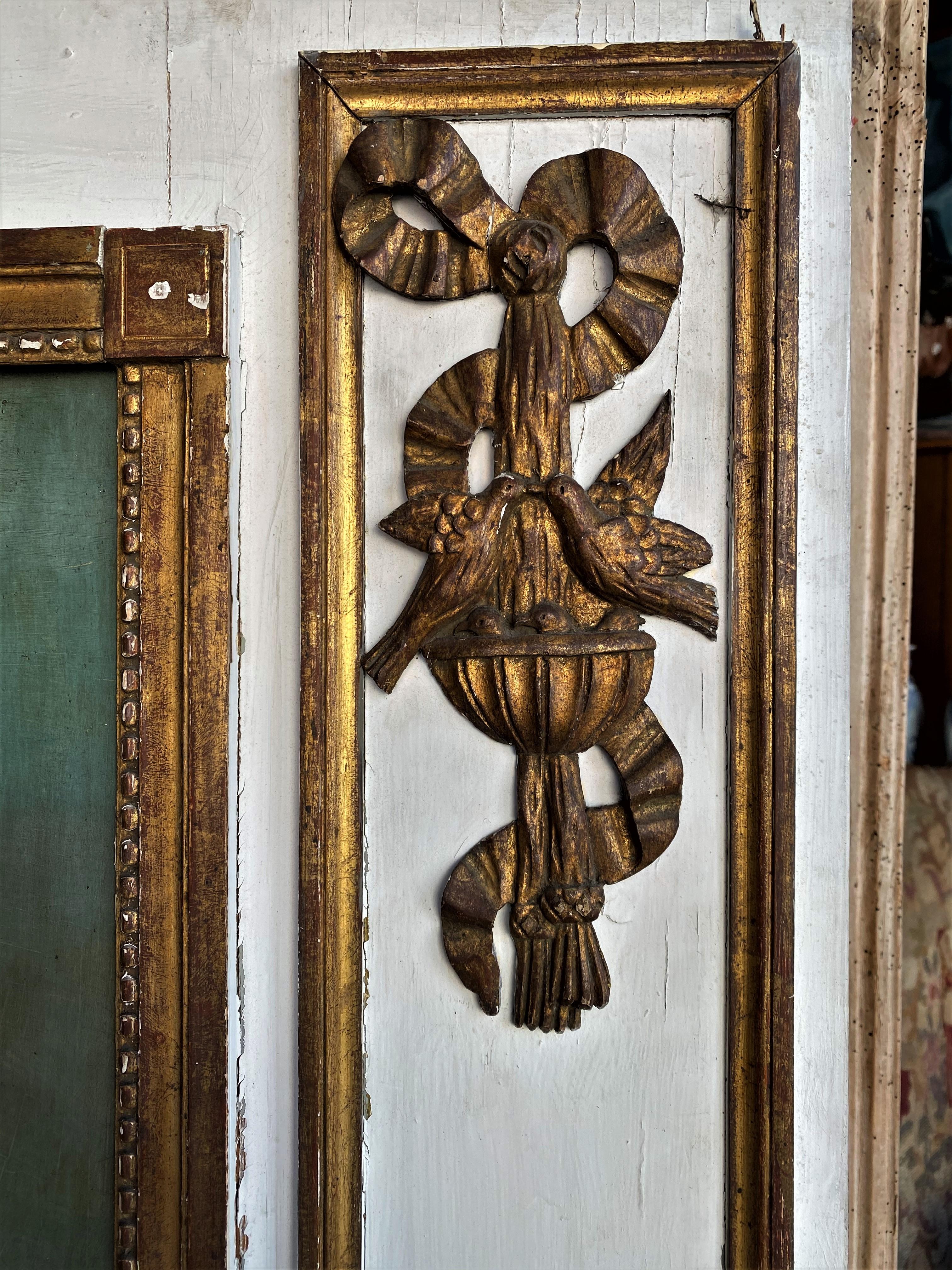20ième siècle Miroir Trumeau du début du 20e siècle, peint à la main, sculpté et en bois en vente