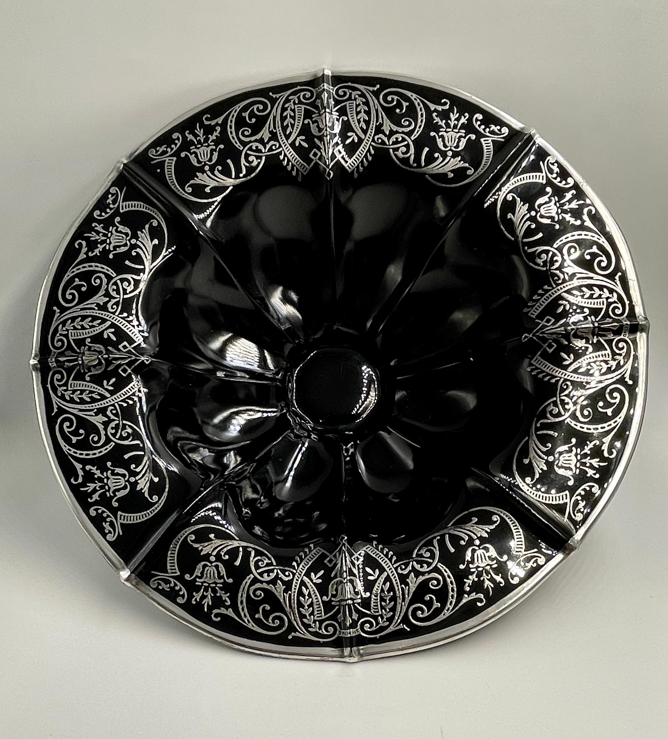 Early 20th Century Floral Sterling Silver Black Amethyst Glass Footed Bowl For Sale 8