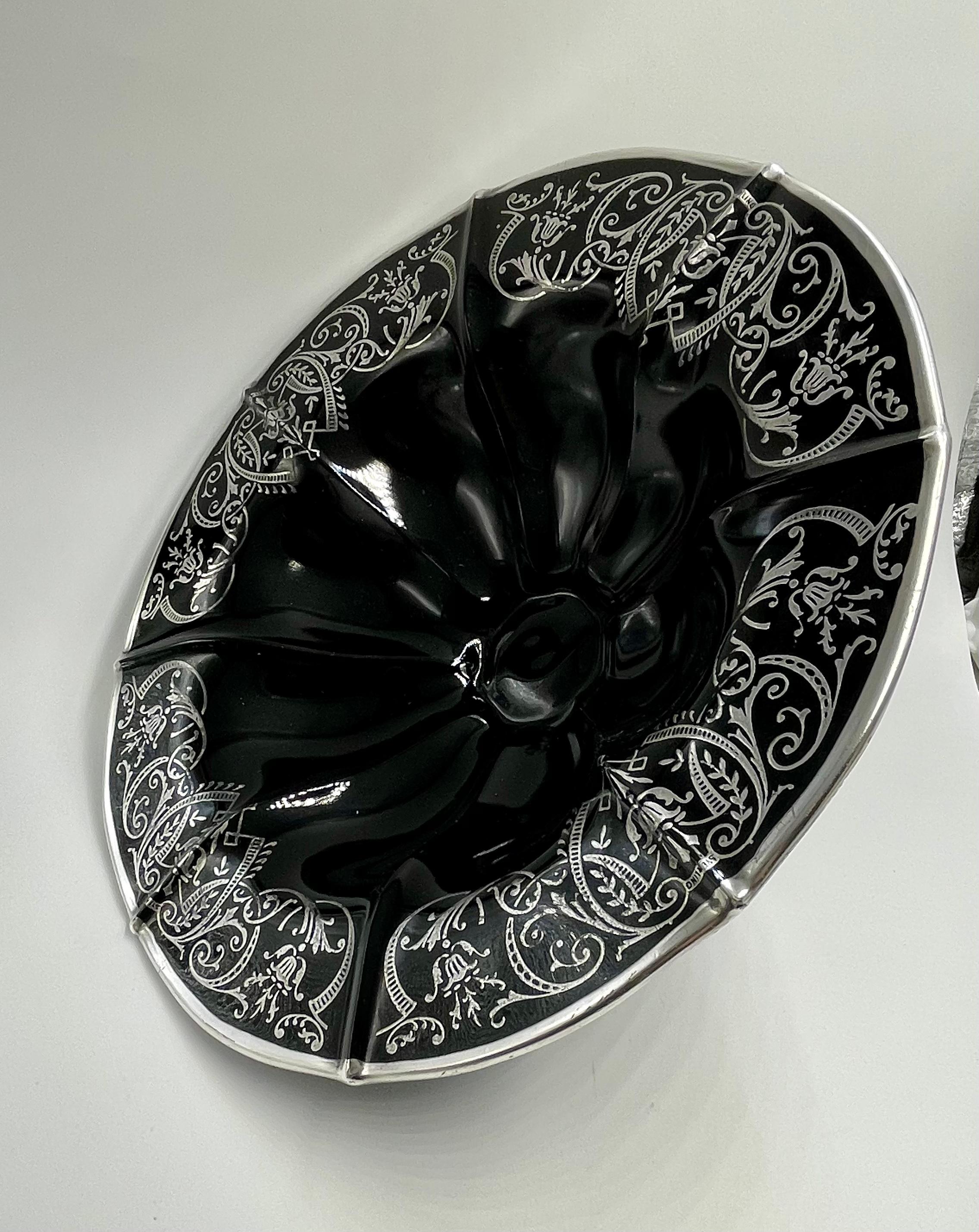 Early 20th Century Floral Sterling Silver Black Amethyst Glass Footed Bowl For Sale 9