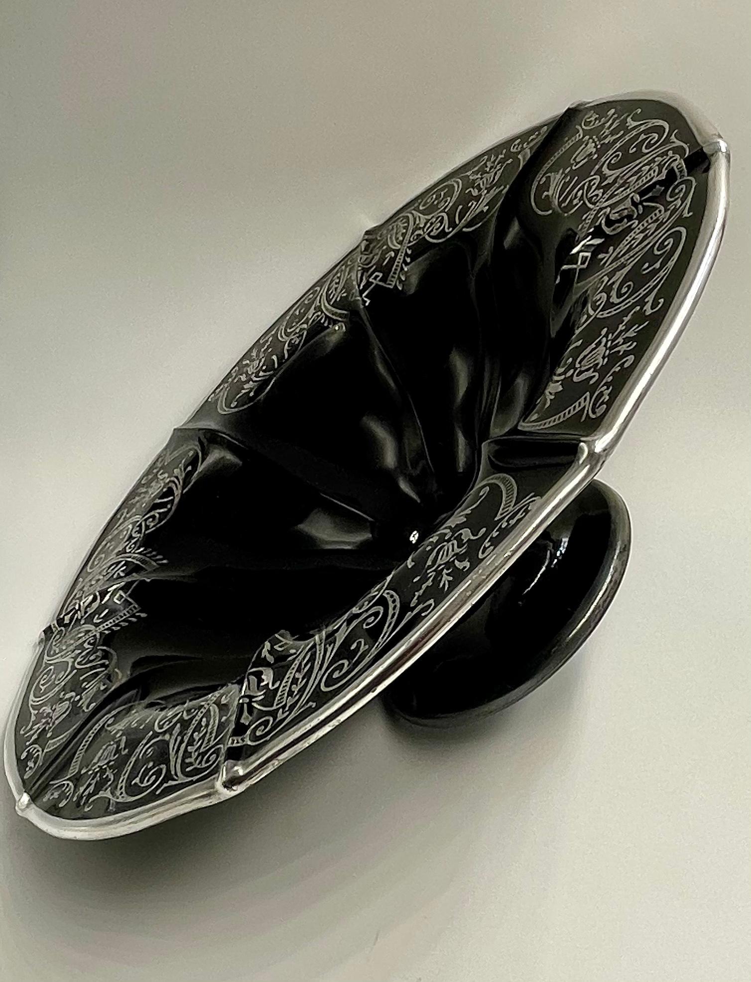 Early 20th Century Floral Sterling Silver Black Amethyst Glass Footed Bowl For Sale 10