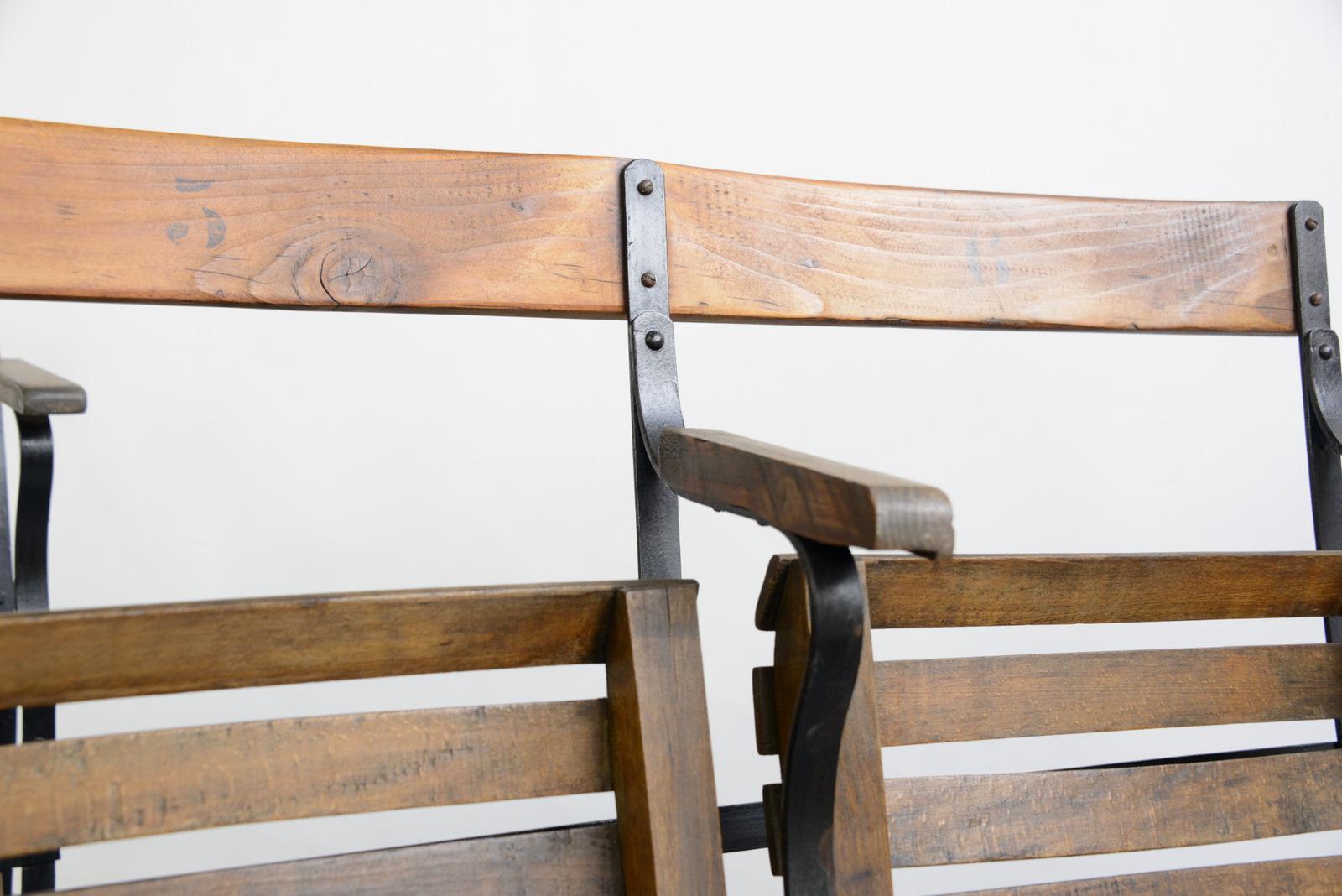 Early 20th Century Folding Train Seats In Good Condition In Gloucester, GB