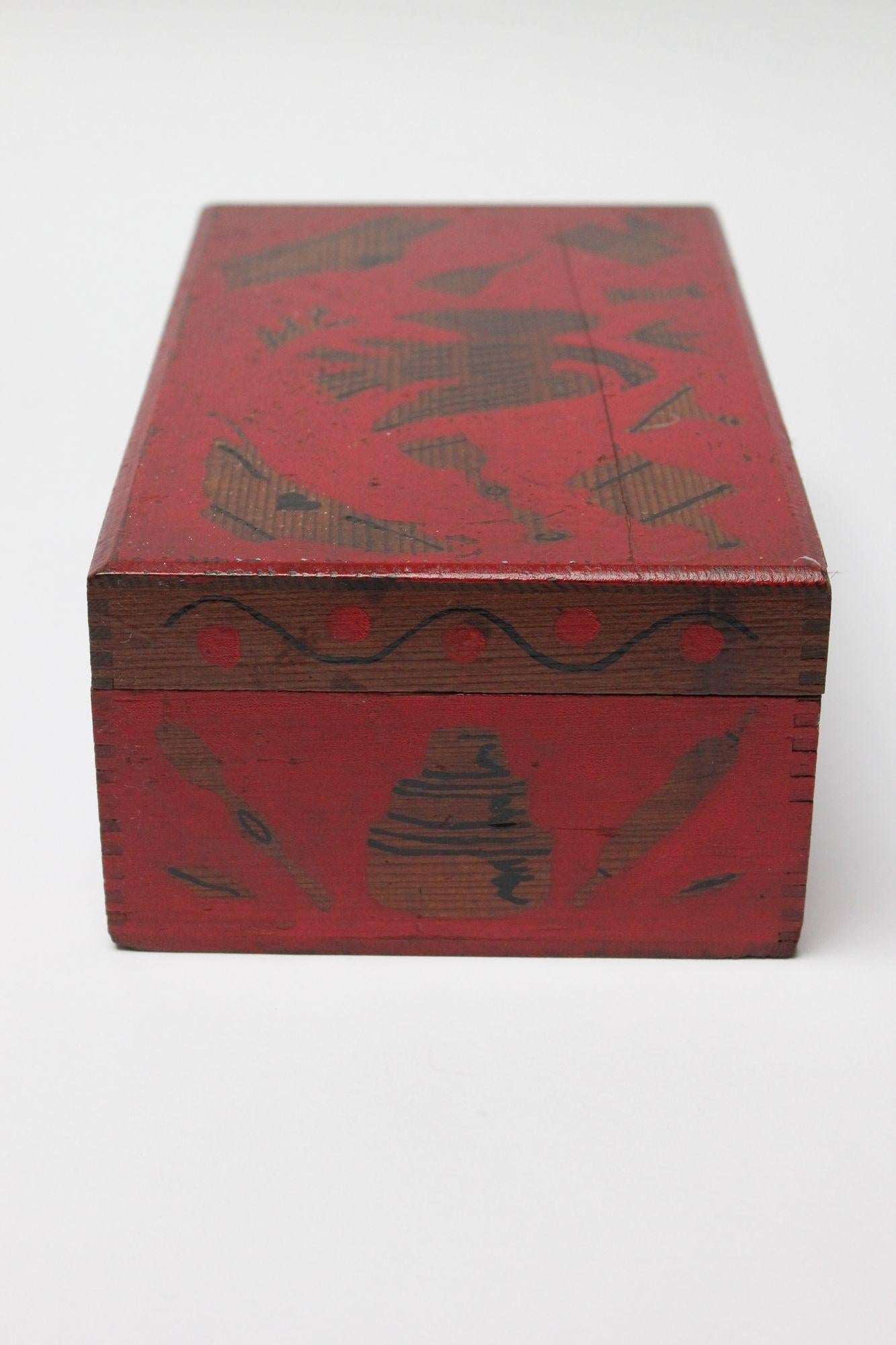 Américain Boîte décorative en forme d'aigle américain du début du 20e siècle, de style folklorique en vente