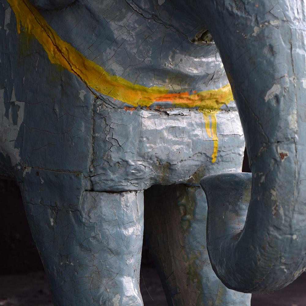 Volkskunst-Festplatz des frühen 20. Jahrhunderts, Elefant  (Britisch) im Angebot