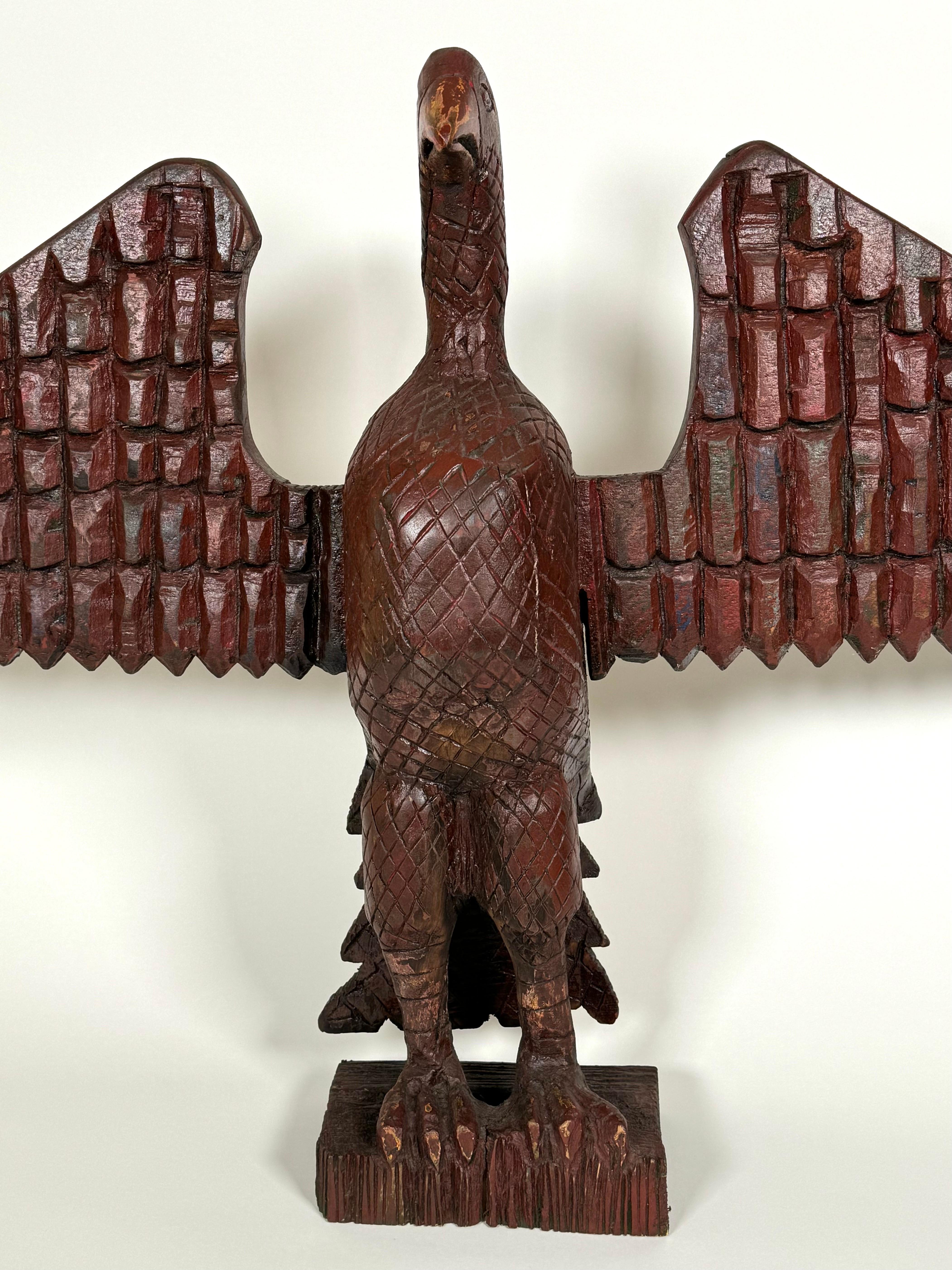 Early 20th Century Folk Art Hand Carved Wooden Eagle For Sale 7