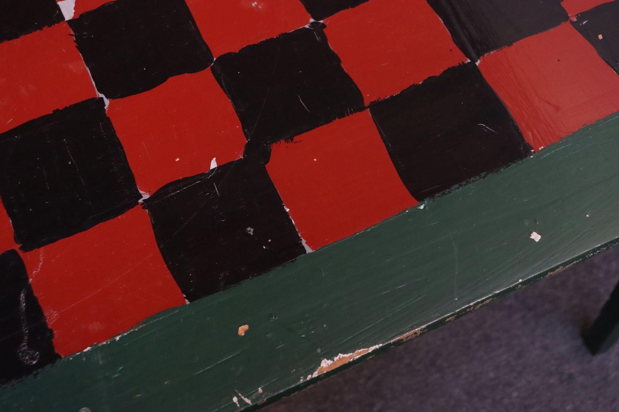 Early 20th Century Folk Art Hand-Painted Collapsible Game Table / Chess Board For Sale 10