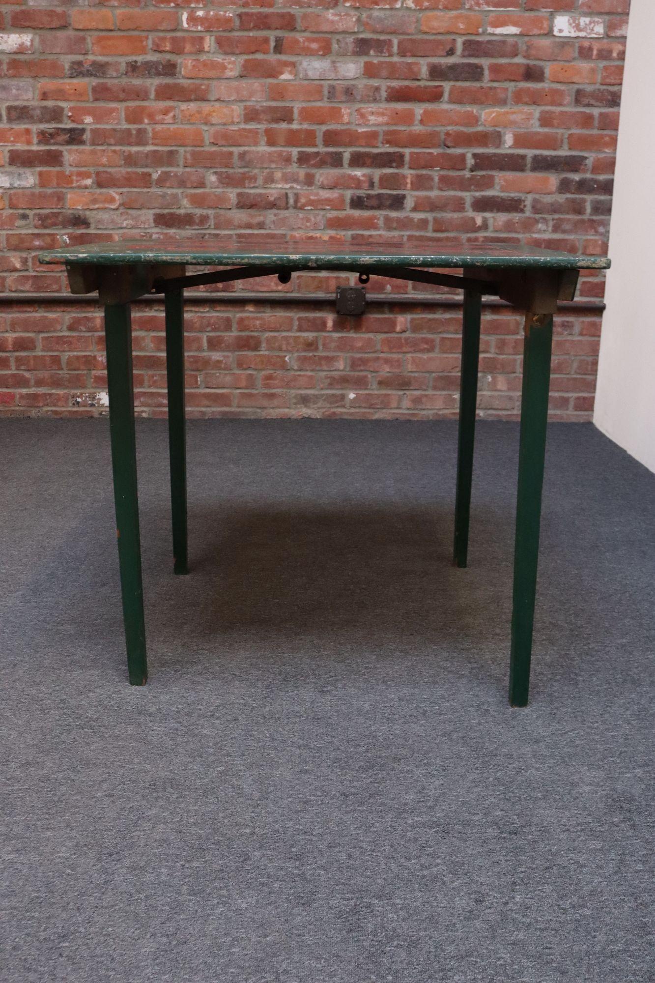 Early 20th Century Folk Art Hand-Painted Collapsible Game Table / Chess Board For Sale 1