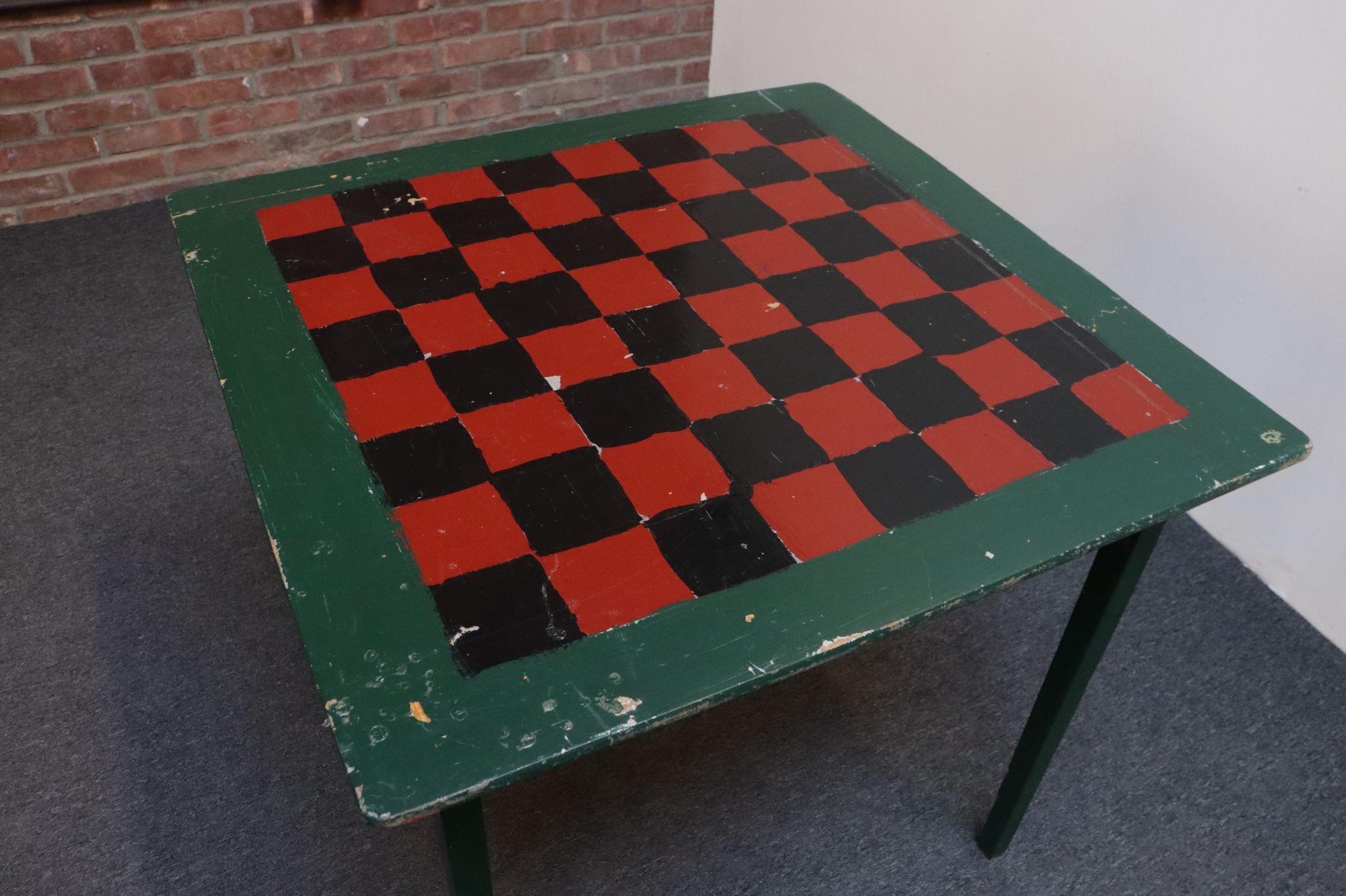Early 20th Century Folk Art Hand-Painted Collapsible Game Table / Chess Board For Sale 4