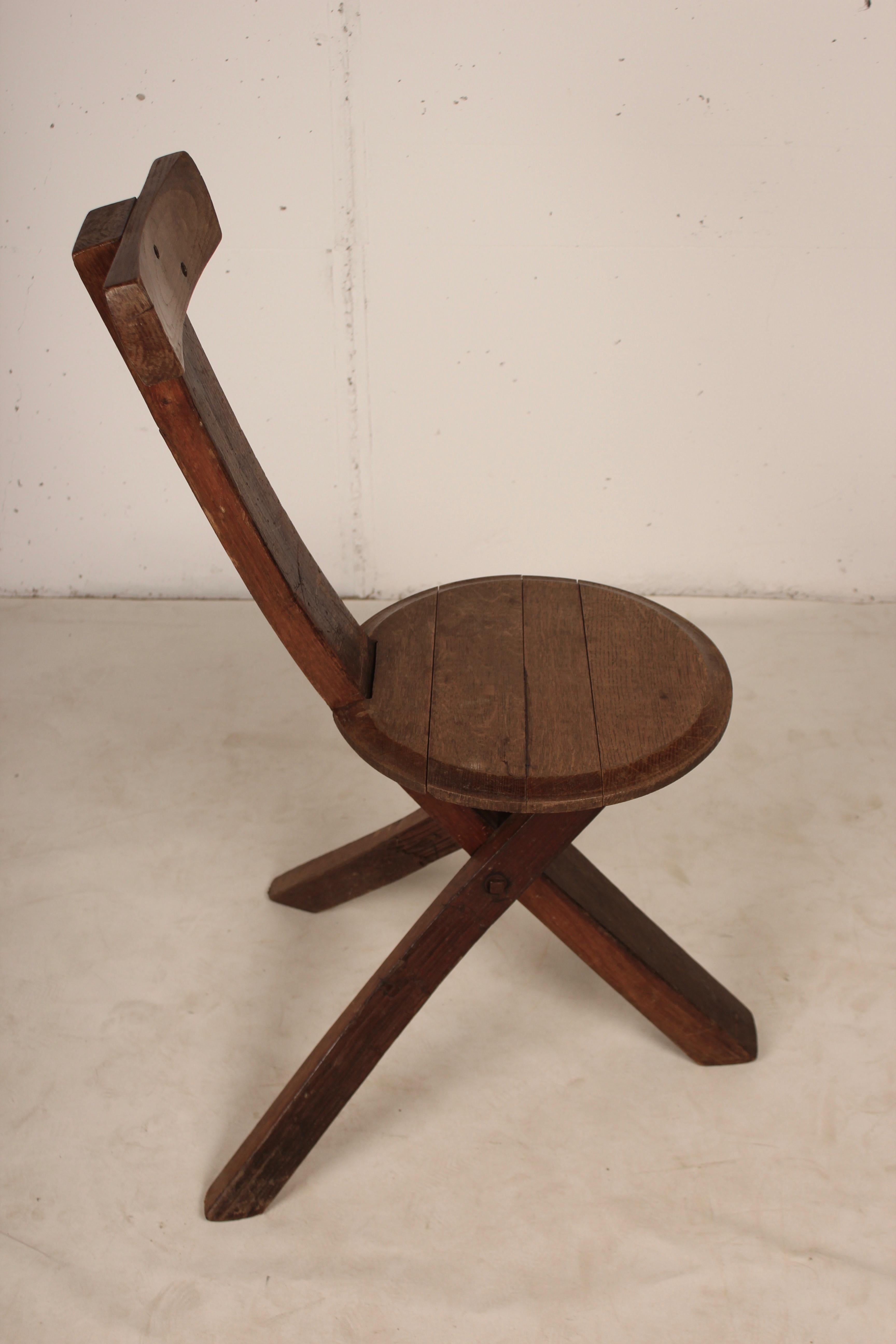 Early 20th Century Folk Art Tripod Chairs in Oak 1