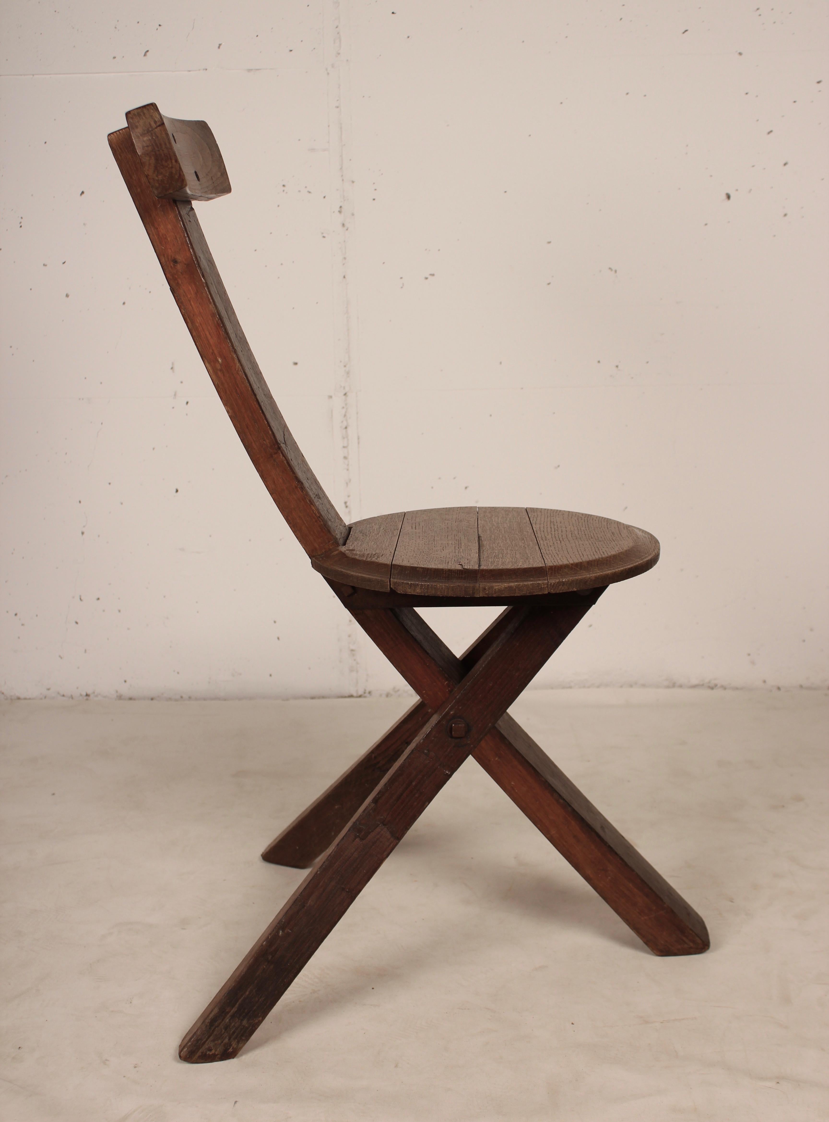 Early 20th Century Folk Art Tripod Chairs in Oak 3