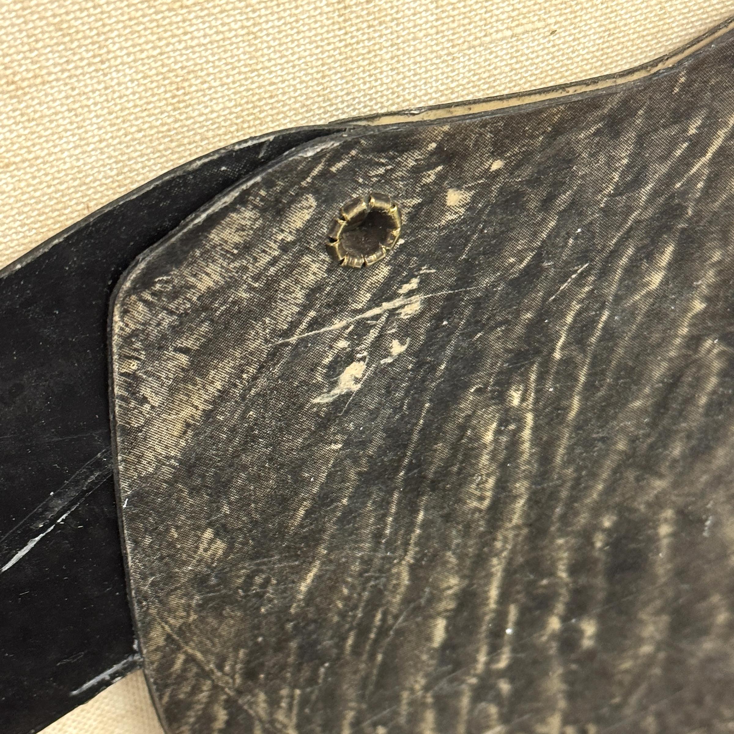 Early 20th Century Framed Canada Goose Decoy In Good Condition In Chicago, IL