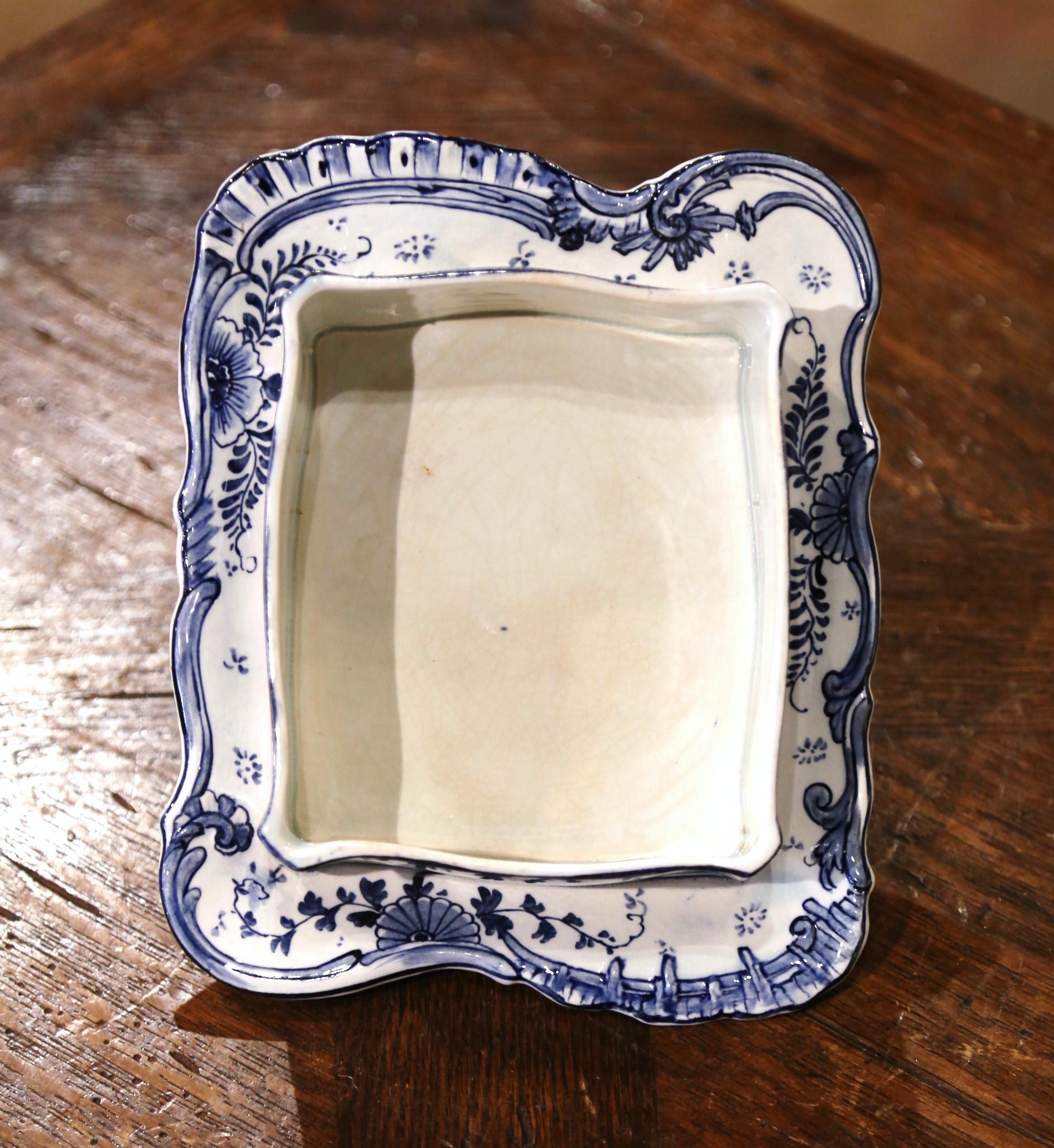 Early 20th Century Franz Anton Mehlem Royal Bonn Delft Sardine or Butter Dish For Sale 2