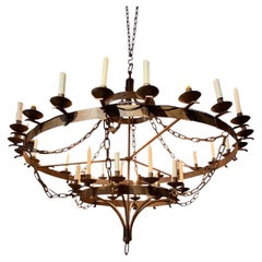 Lustre français du début du 20e siècle à 36 lumières provenant d'un château près de Paris