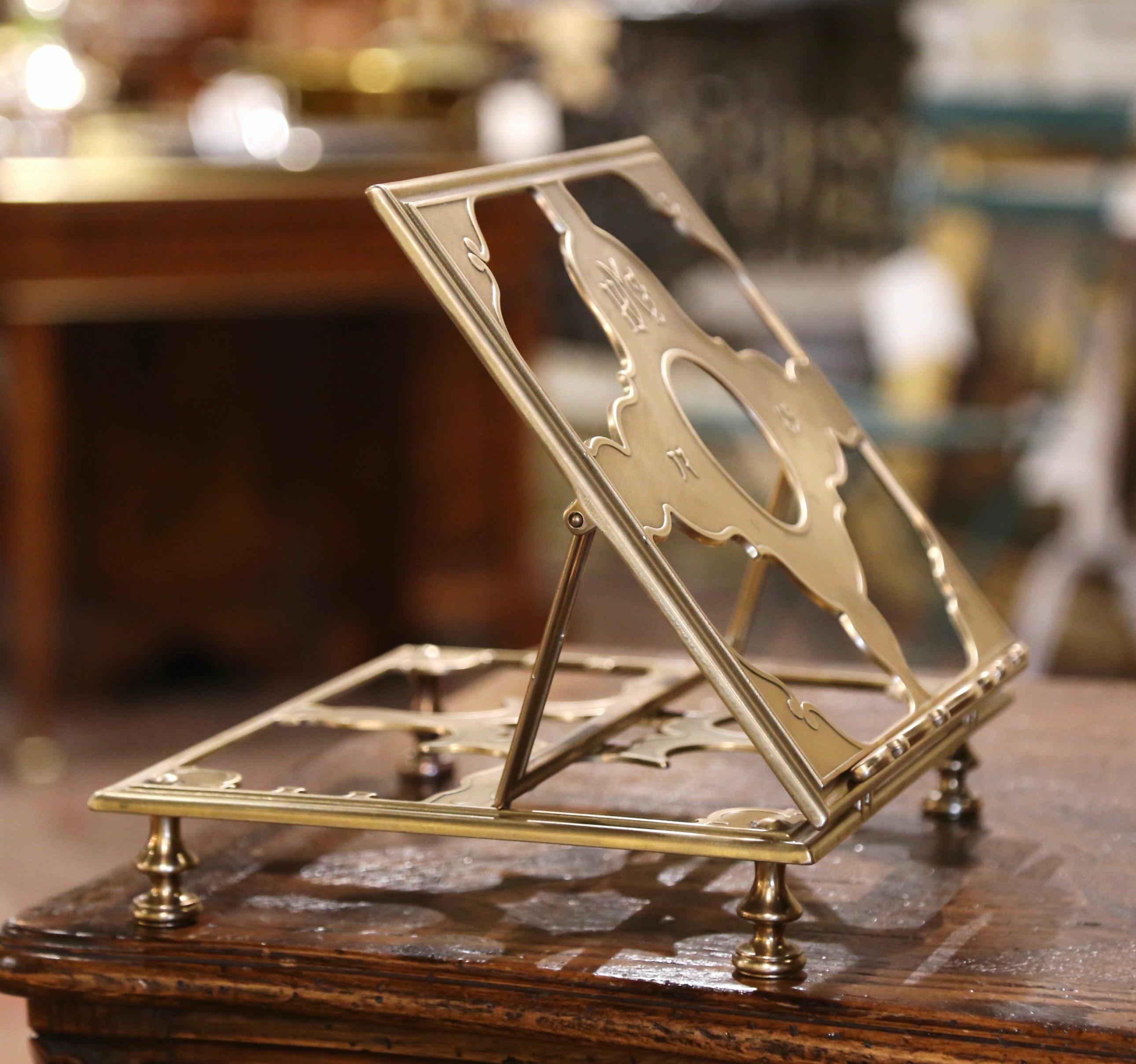 Early 20th Century French Adjustable Brass Table Book Stand or Music Holder In Excellent Condition In Dallas, TX