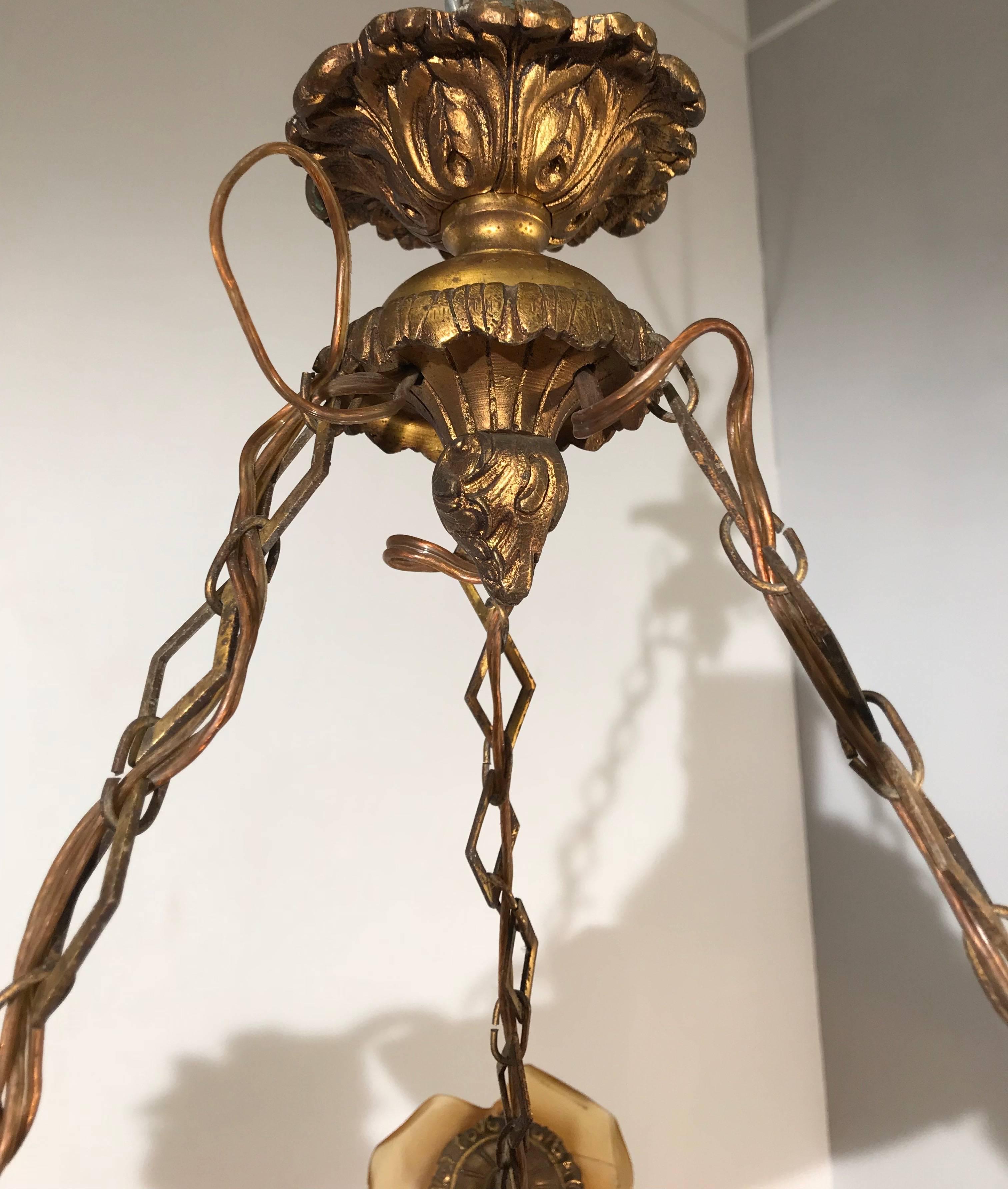 Early 20th Century French Alabaster and Gilt Bronze Pendant or Light Fixture For Sale 7