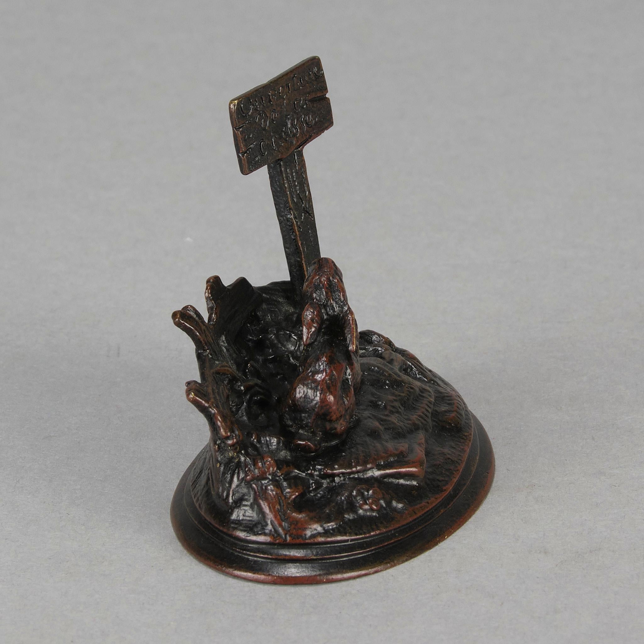 Bronze animalier français du début du 20e siècle intitulé « Lapin en colère » en vente 2