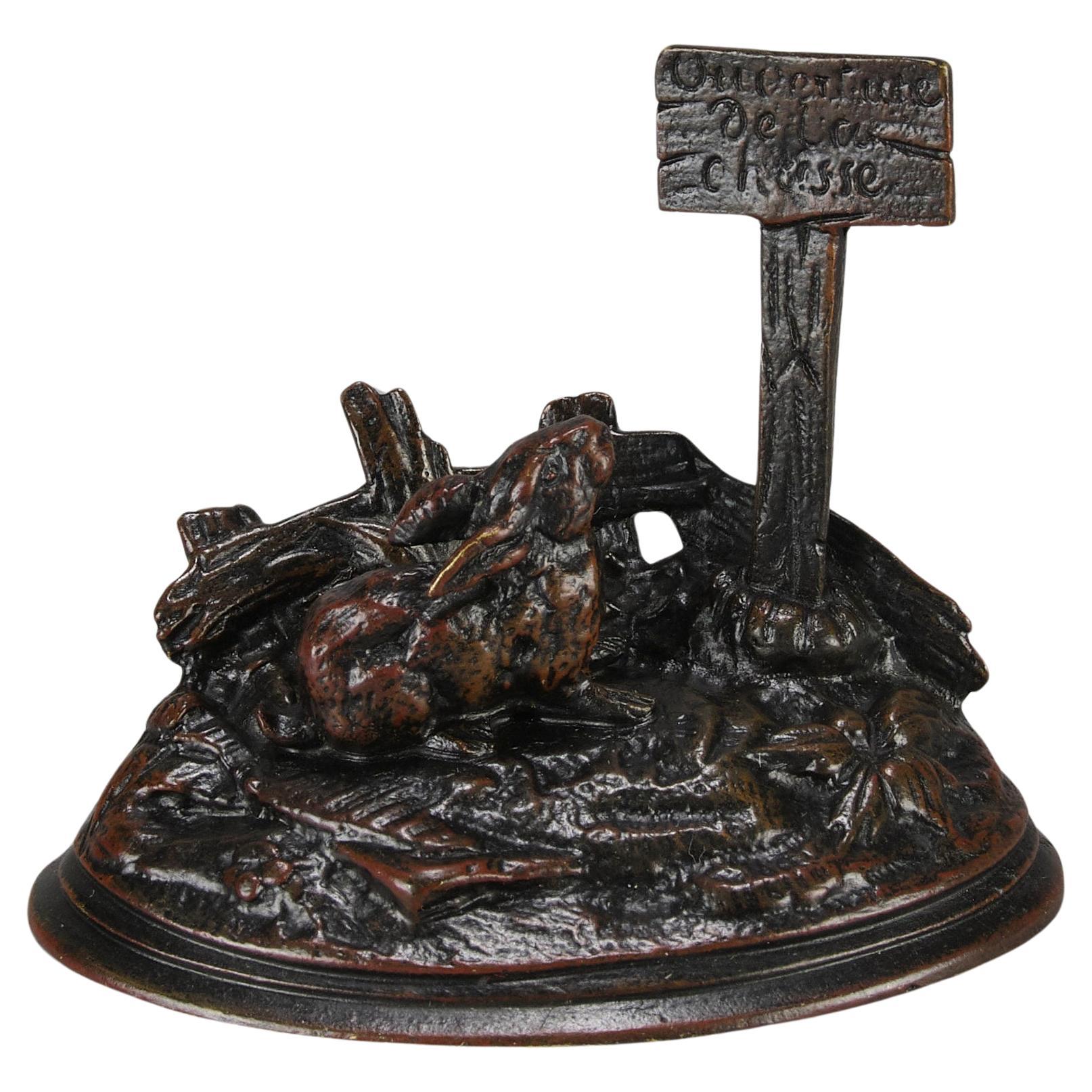 Bronze animalier français du début du 20e siècle intitulé « Lapin en colère »