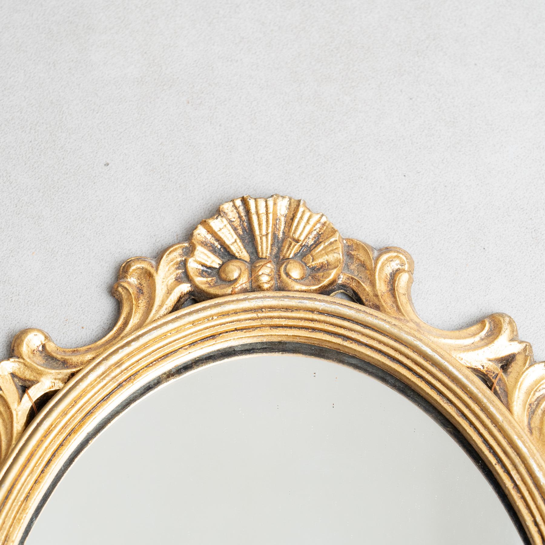 Miroir à cornes d'or Antique Mirror du début du 20e siècle : Elegance Timeless Bon état - En vente à Barcelona, ES