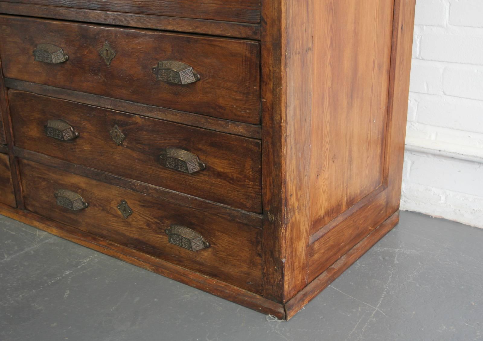 Early 20th Century French Apothecary Drawers, circa 1900 In Good Condition In Gloucester, GB