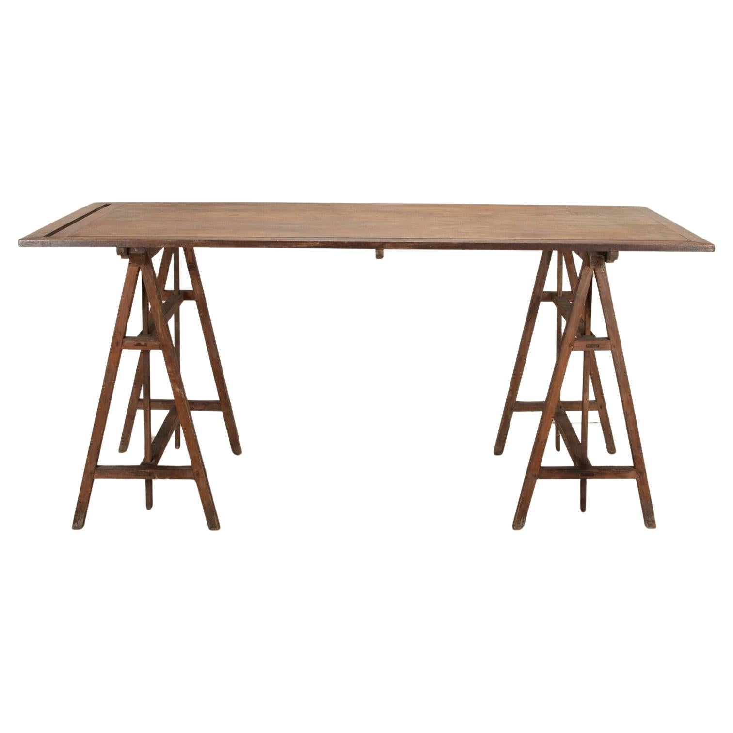 Table d'architecte française du début du 20e siècle