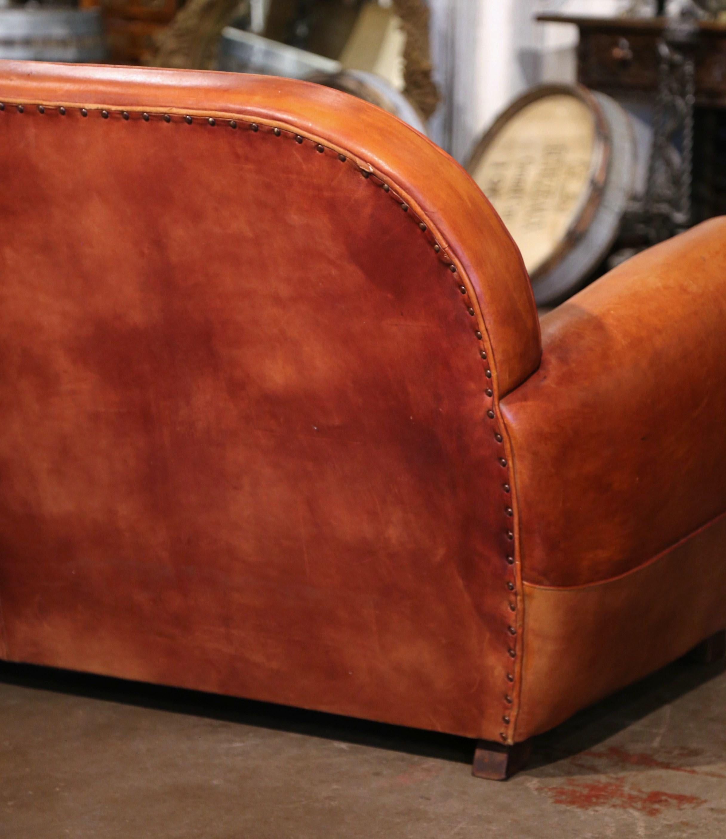 Early 20th Century French Art-Deco Brown Leather Two-Seat Club Sofa For Sale 6