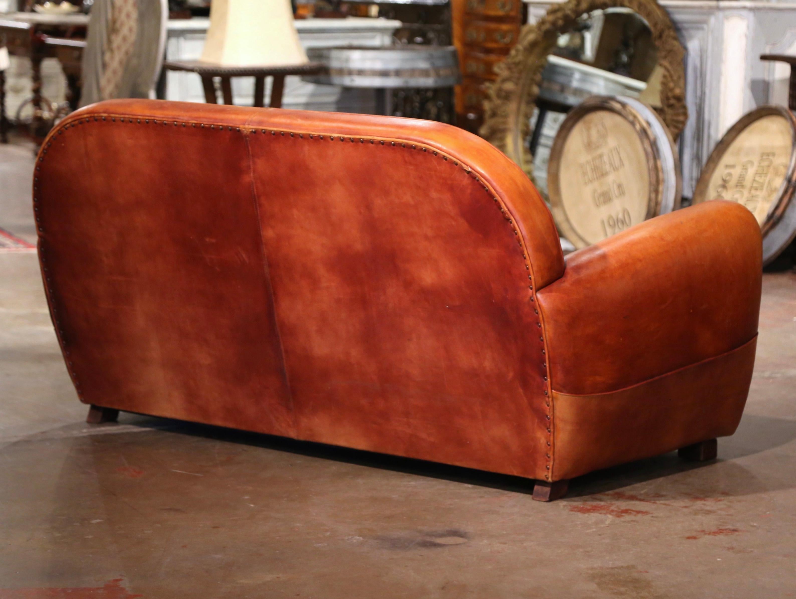 Early 20th Century French Art-Deco Brown Leather Two-Seat Club Sofa For Sale 4