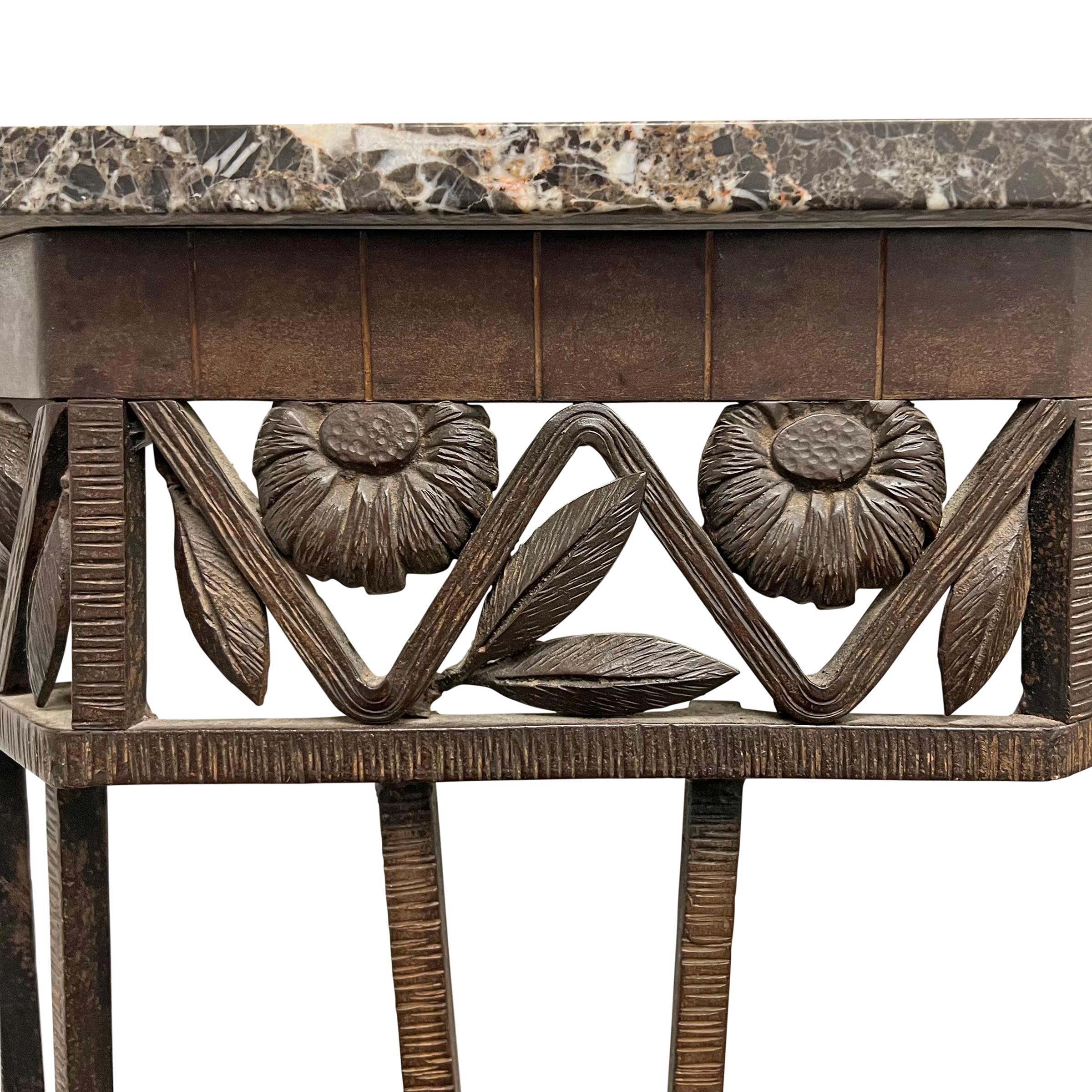 Table console en fer forgé Art déco du début du 20e siècle 1