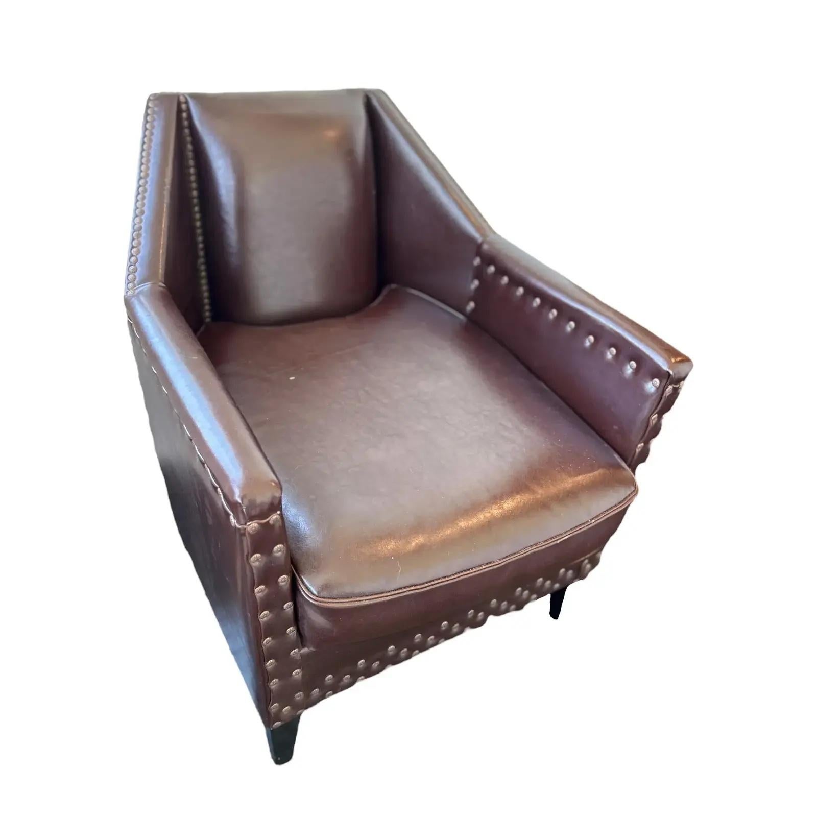Early 20th Century French Art Deco Leather Low Club Chair For Sale 2