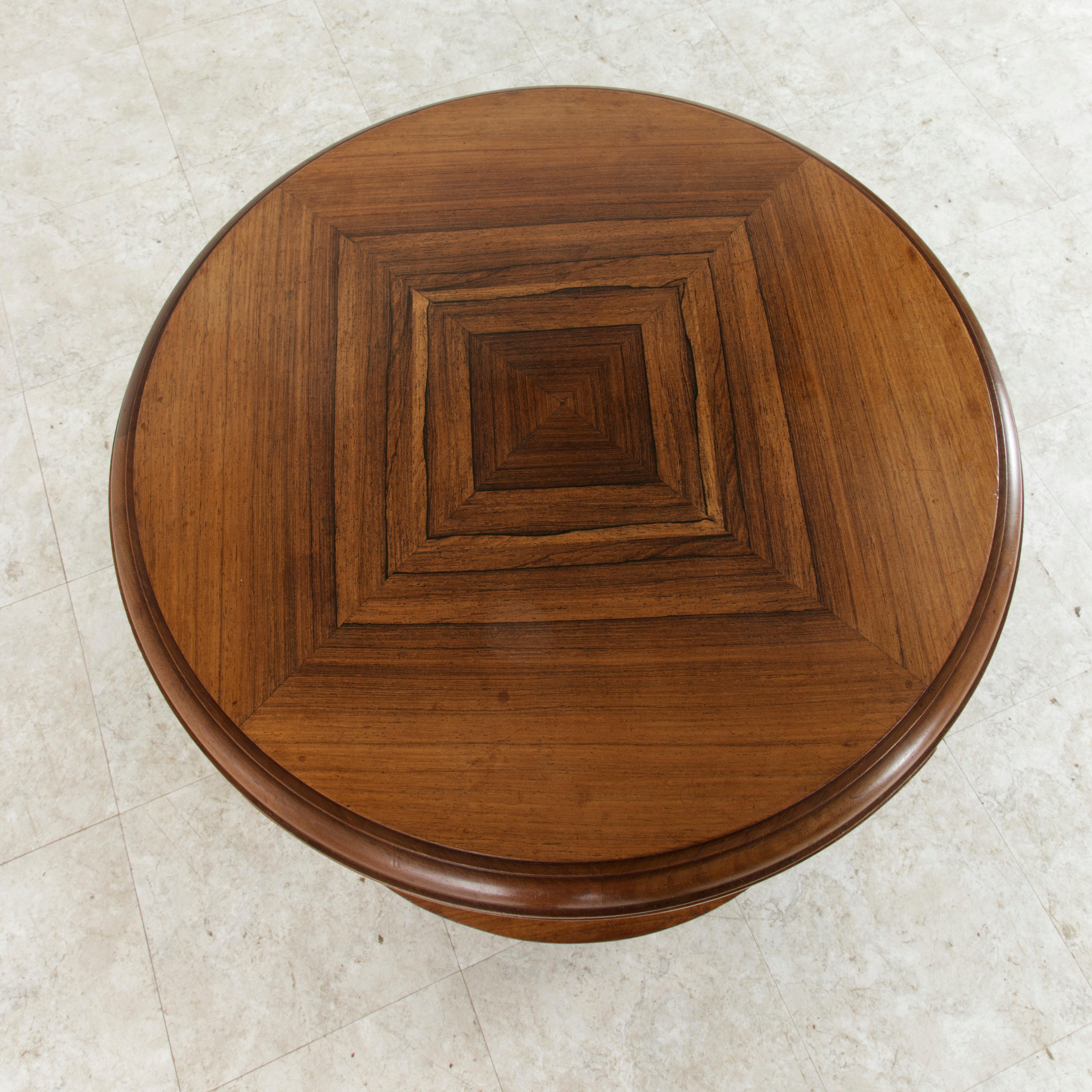 Early 20th Century French Art Deco Louis Majorelle Coffee Table, Nesting Tables For Sale 3