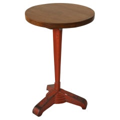 Table de bistrot ou table de café en fer du début du 20e siècle de la période Art déco française