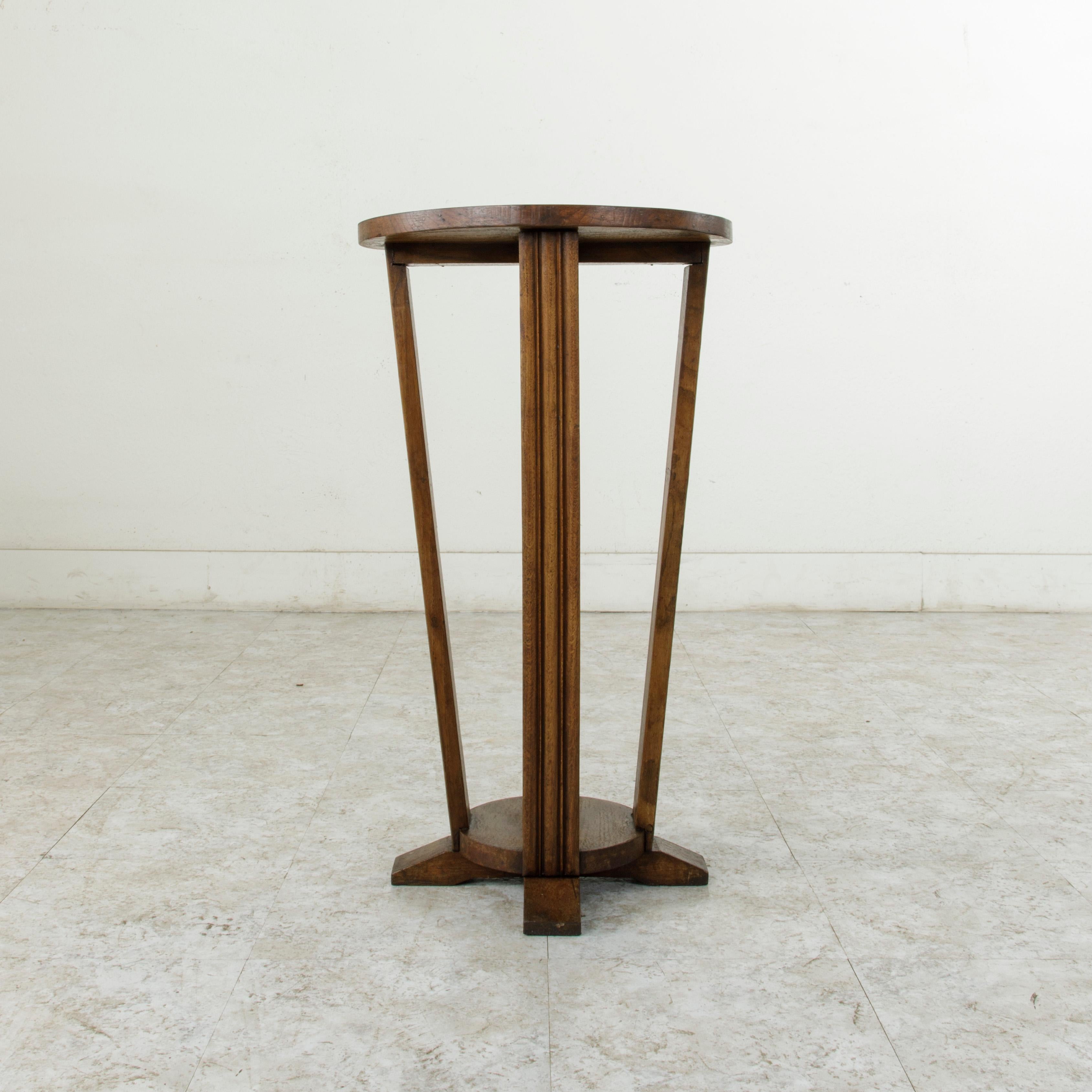 Early 20th Century French Art Deco Period Oak Pedestal, Side Table, Fern Stand 1