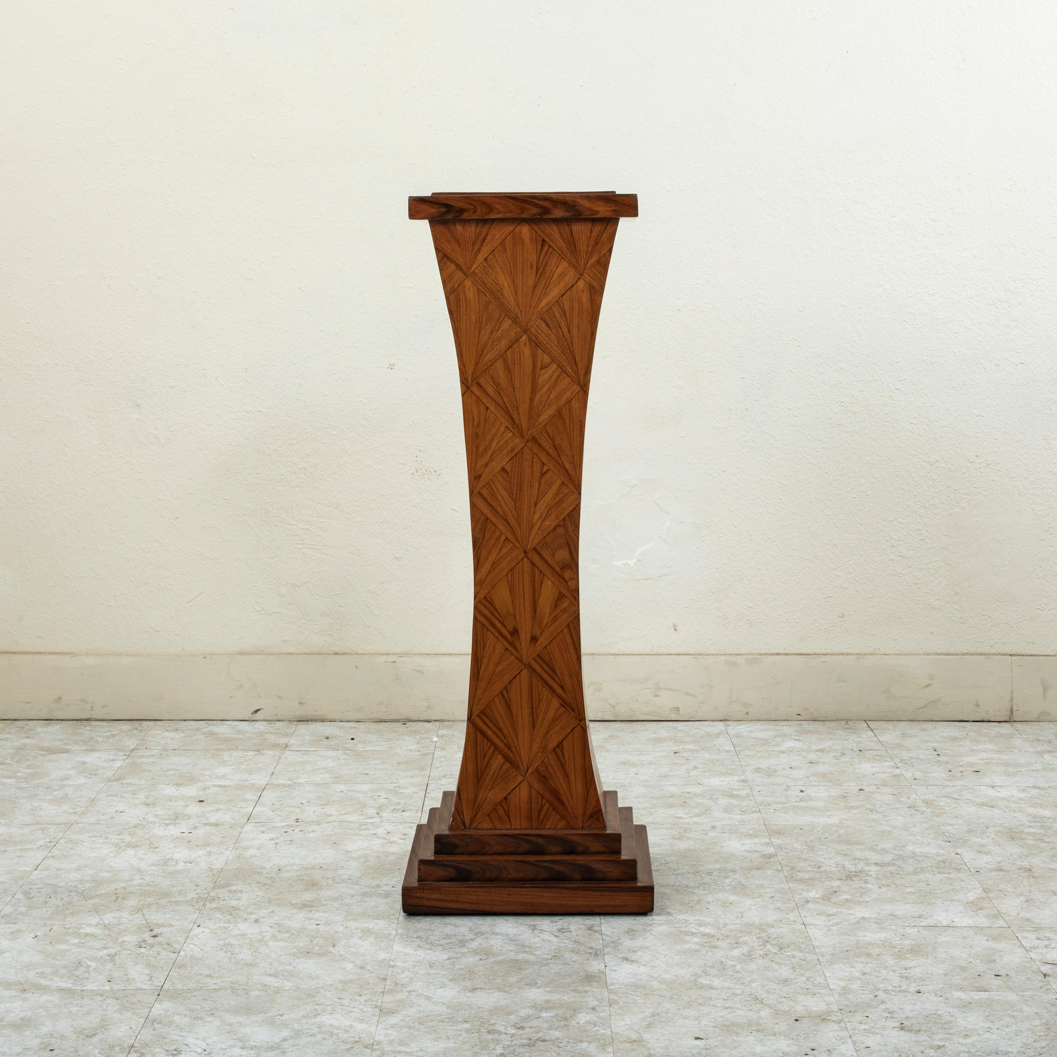 Early 20th Century French Art Deco Period Rosewood and Palisander Pedestal For Sale 1
