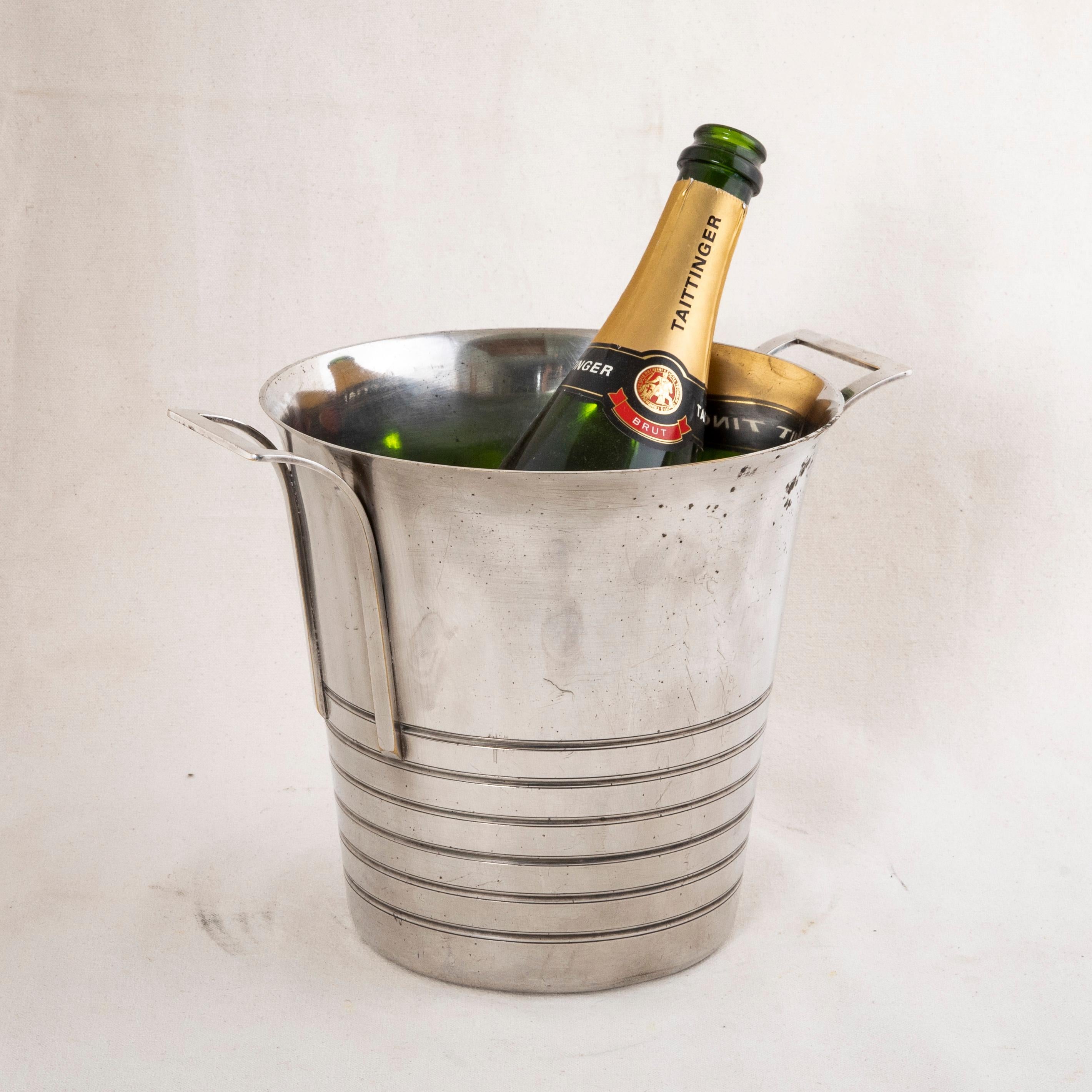Early 20th Century French Art Deco Period Silver Plate Champagne Bucket For Sale 7