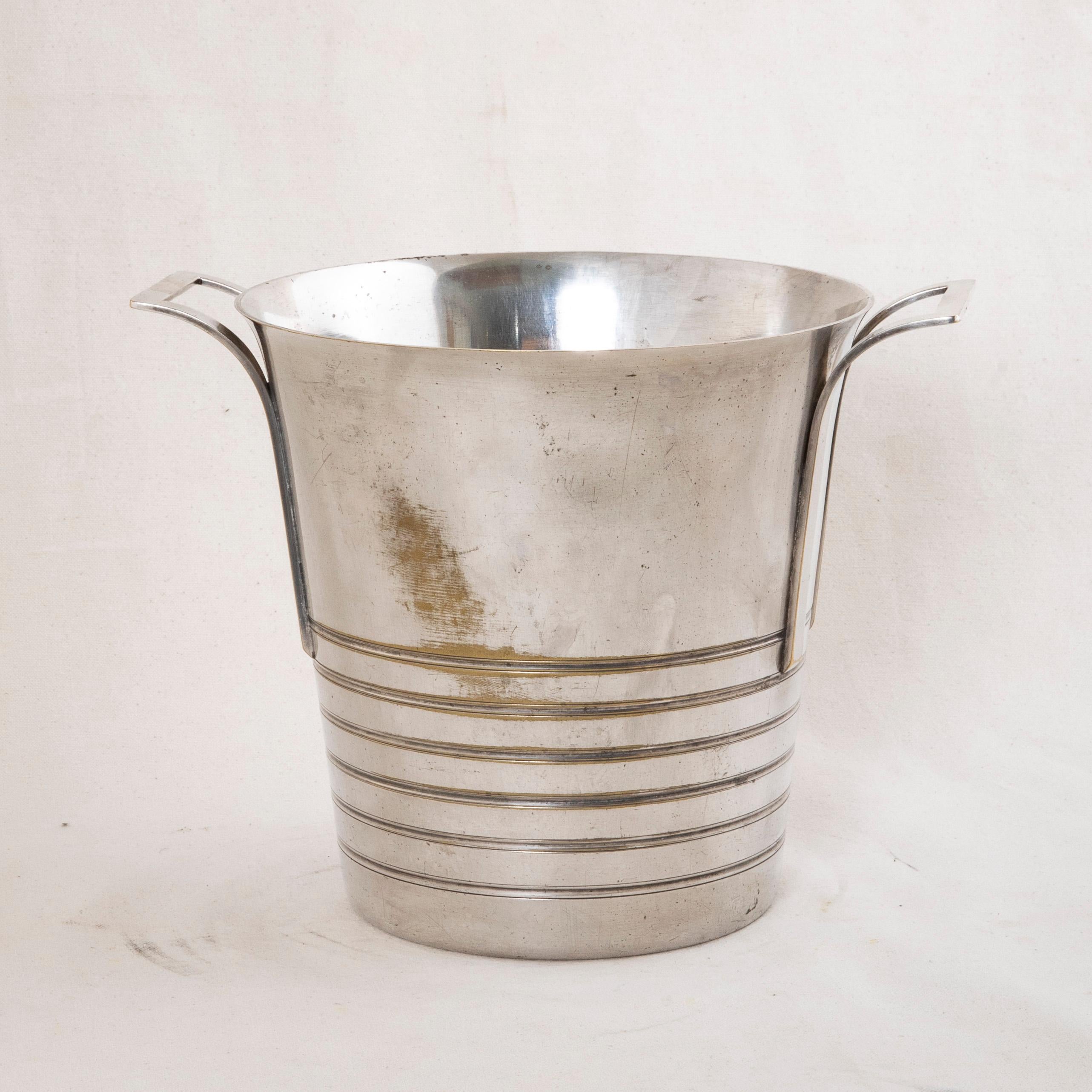 Early 20th Century French Art Deco Period Silver Plate Champagne Bucket For Sale 1