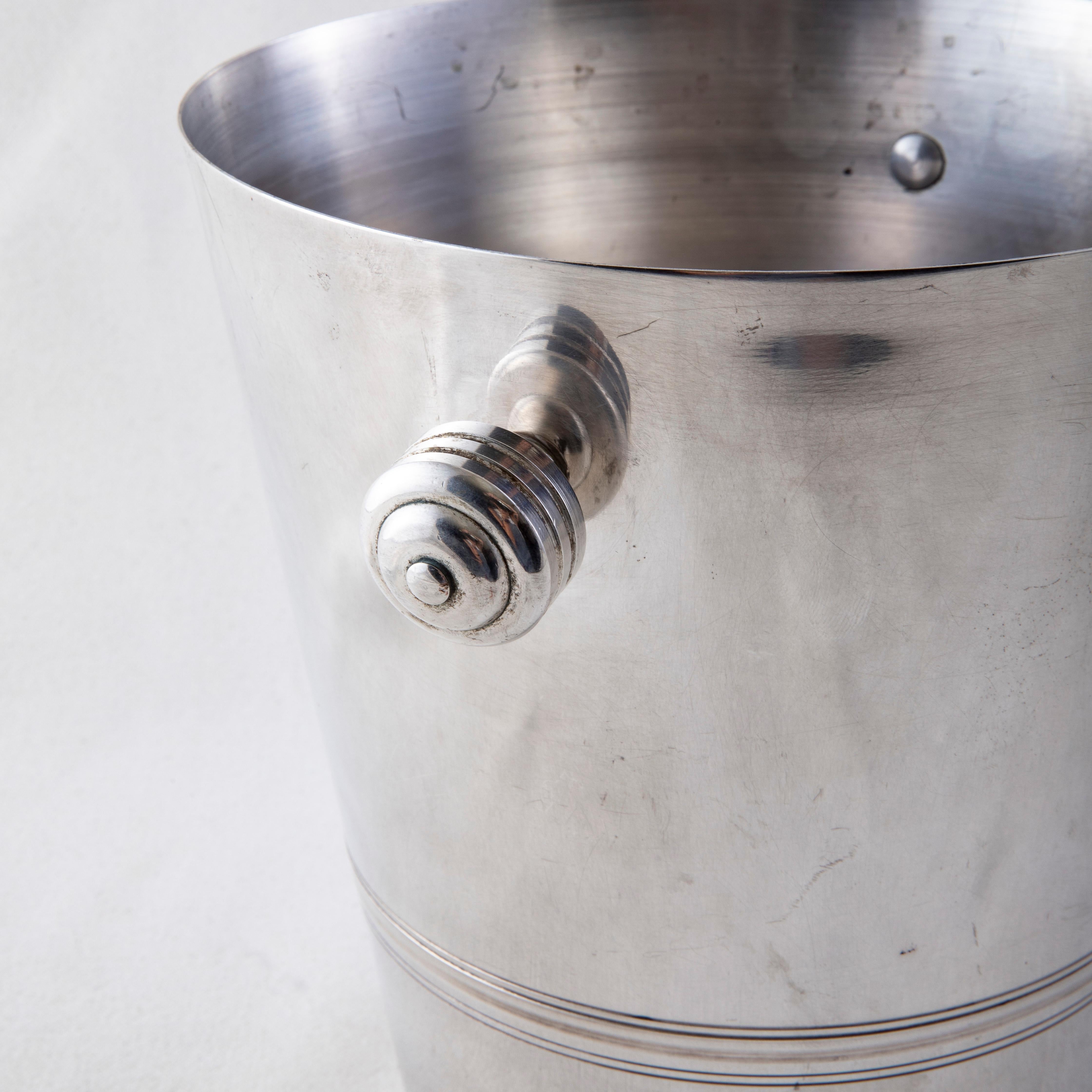 Early 20th Century French Art Deco Period Silver Plate Champagne Bucket For Sale 5