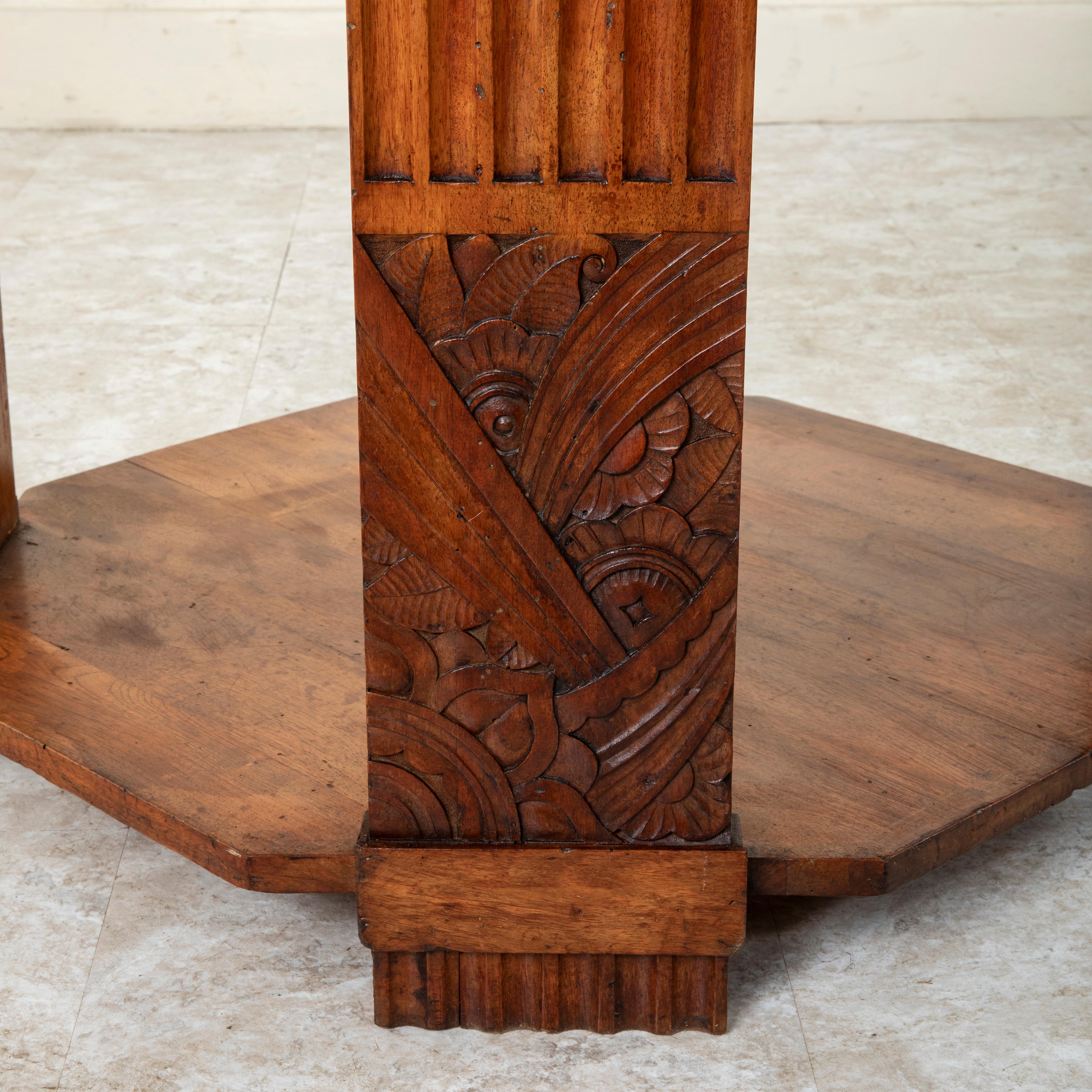 Early 20th Century French Art Deco Period Walnut Coffee Table or Cocktail Table For Sale 6