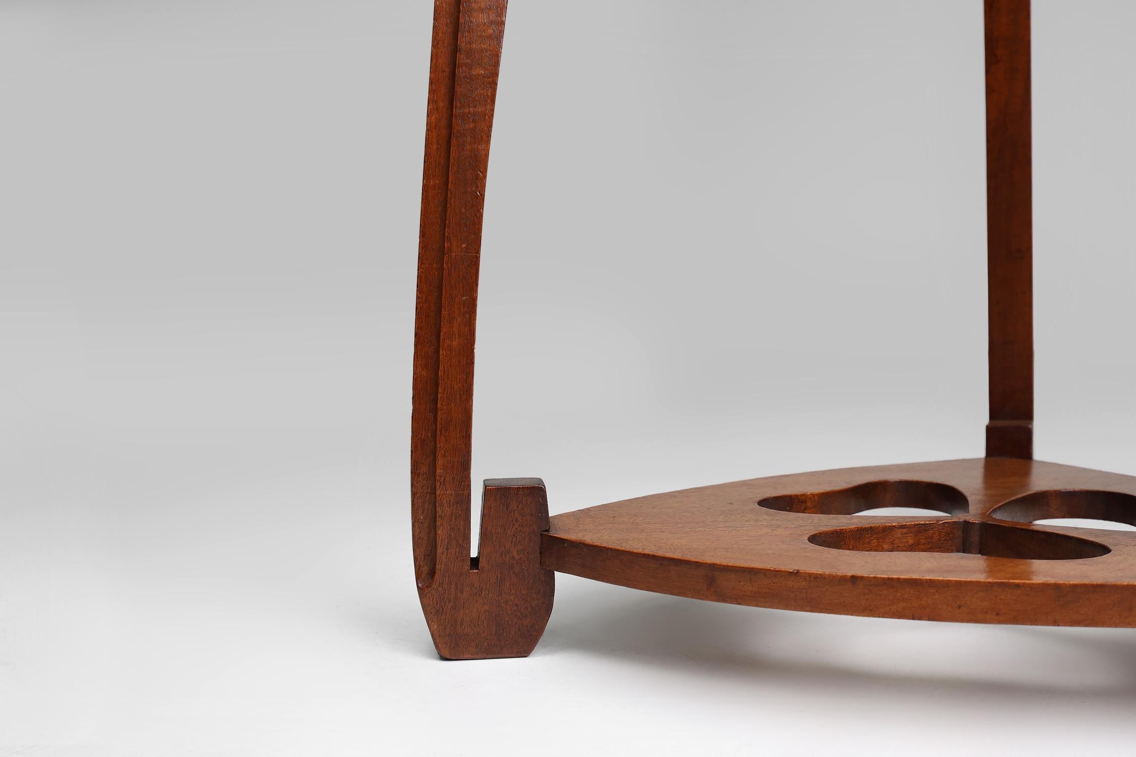 Bois Table d'appoint Art déco française du début du 20e siècle en vente